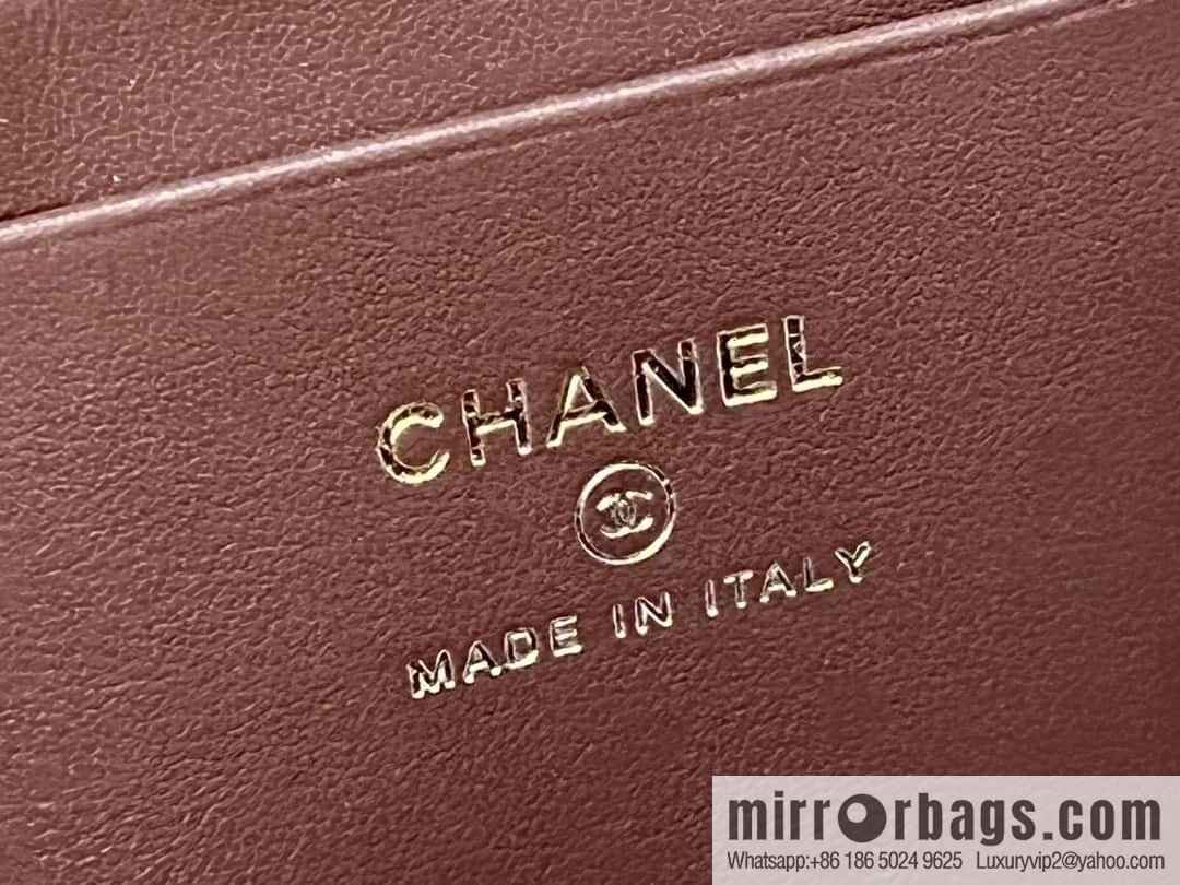 CHANEL 24C early spring vacation series, lychee leather backpack AP3753 black