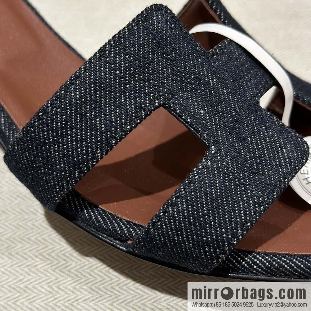 Hermès' latest popular denim high heels