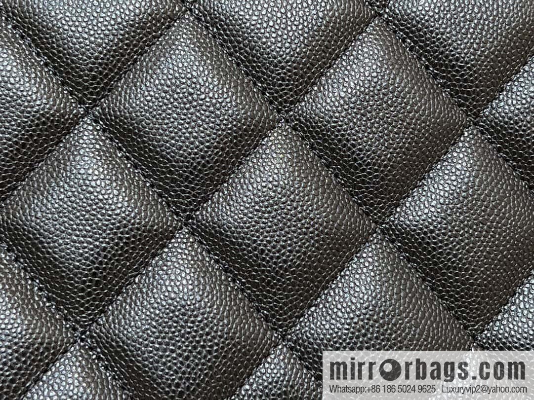 CHANEL 24C early spring vacation series explosive oversized CF airport big bag AS4661