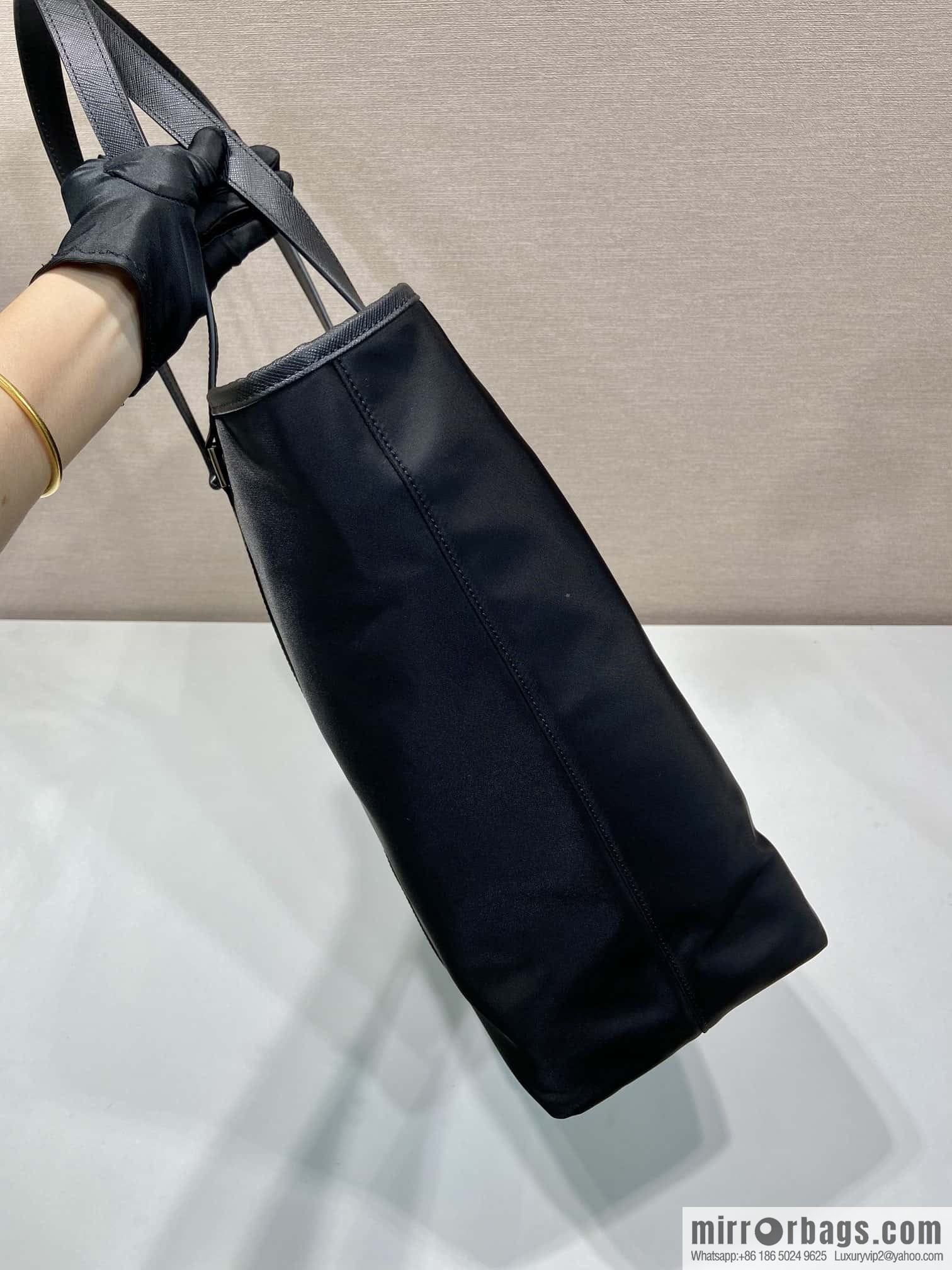 PRADA new tote bag 🎉 2VG112