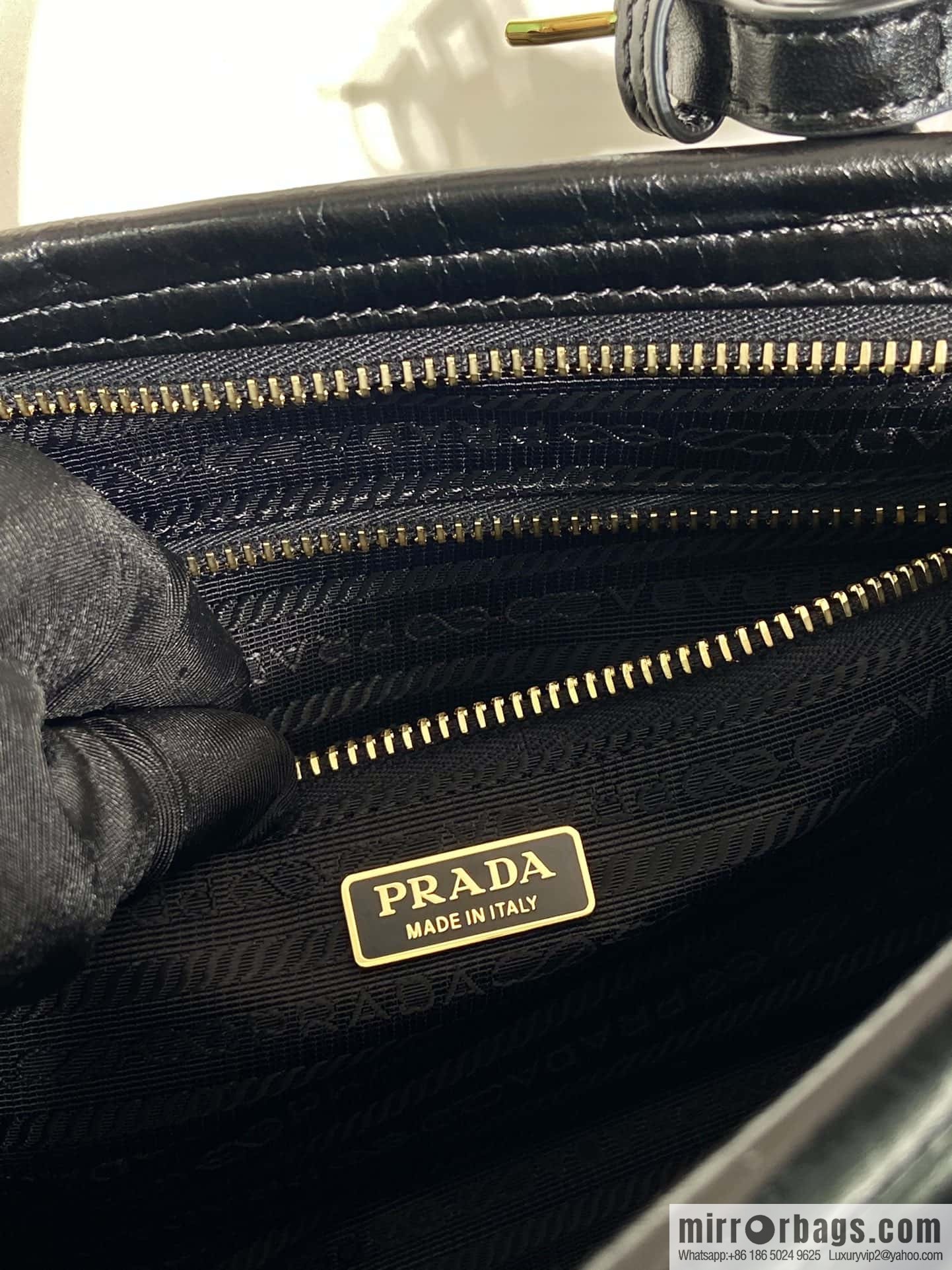 PRADA LusSolf oil wax leather tote bag 🎉 1BA426A portable model (short handle)