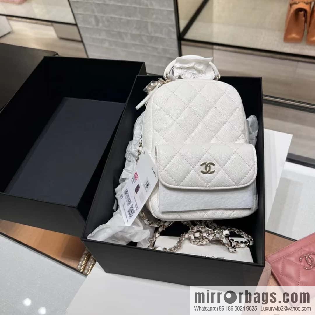 CHANEL 24C early spring holiday series, lychee leather backpack AP3753 white