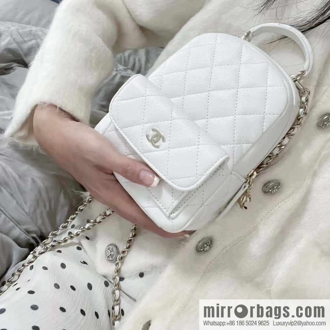 CHANEL 24C early spring holiday series, lychee leather backpack AP3753 white