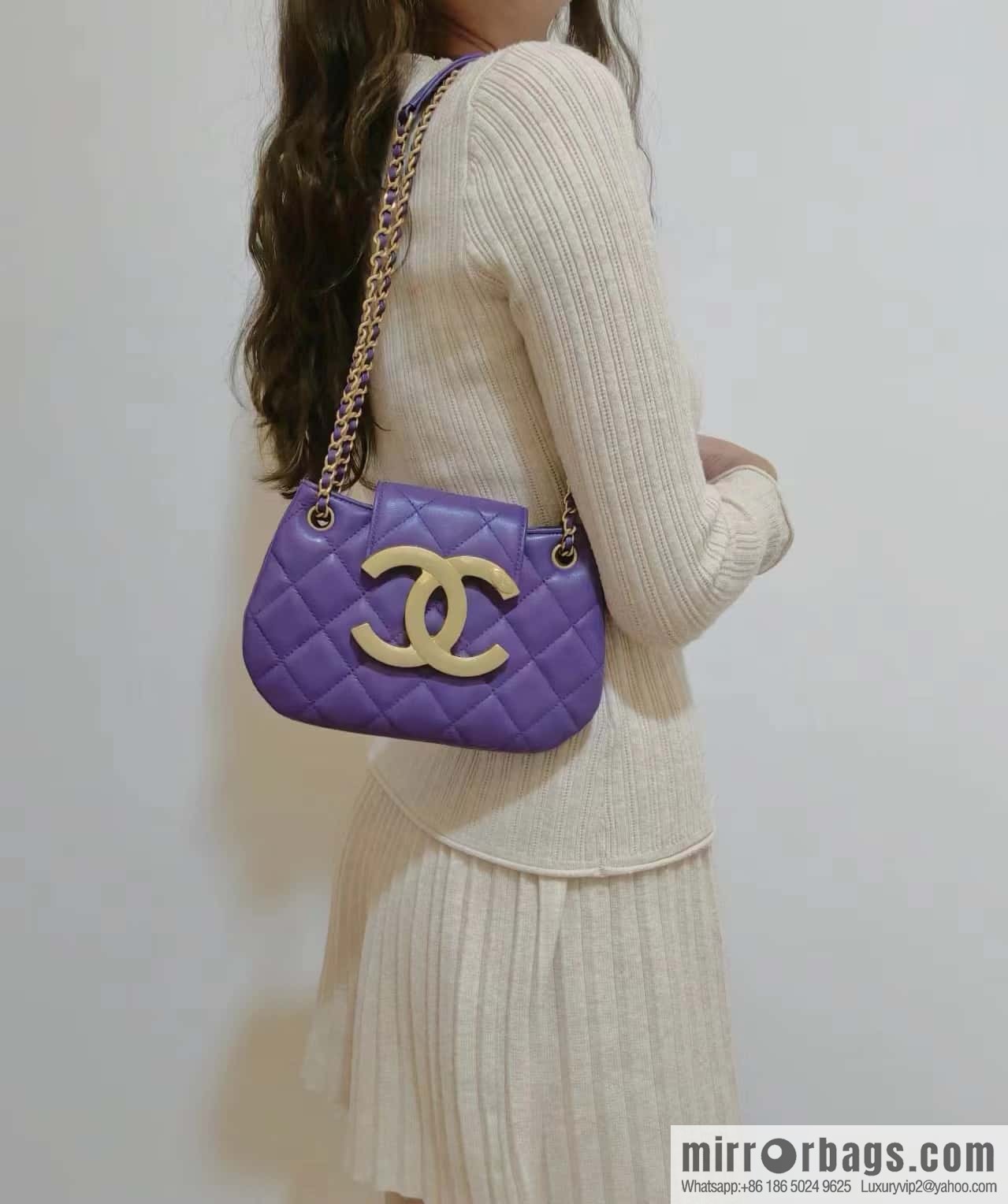 CHANEL 24C Early Spring Vacation Series, Big Double C Vintage Mailman Bag AS4609 Purple