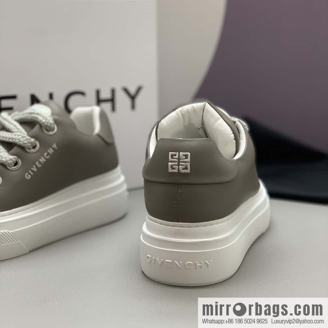 Givenchy/Givenchy, the new men's platform casual shoes