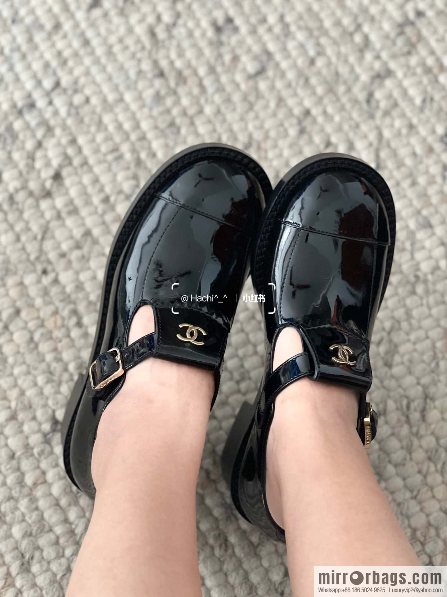 CHANEL Xiaoxiang patent leather glossy Mary Jane platform loafers