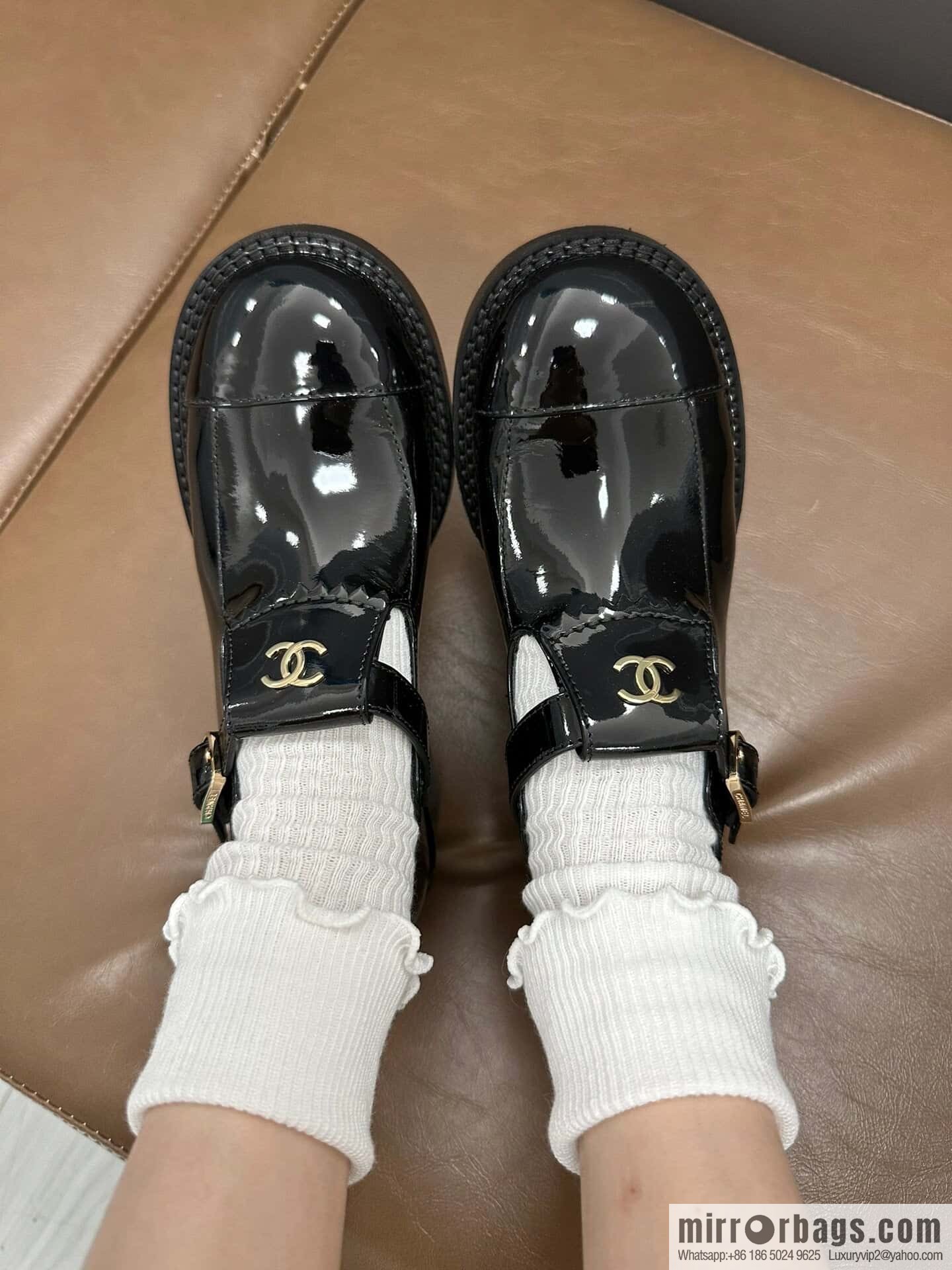 CHANEL Xiaoxiang patent leather glossy Mary Jane platform loafers