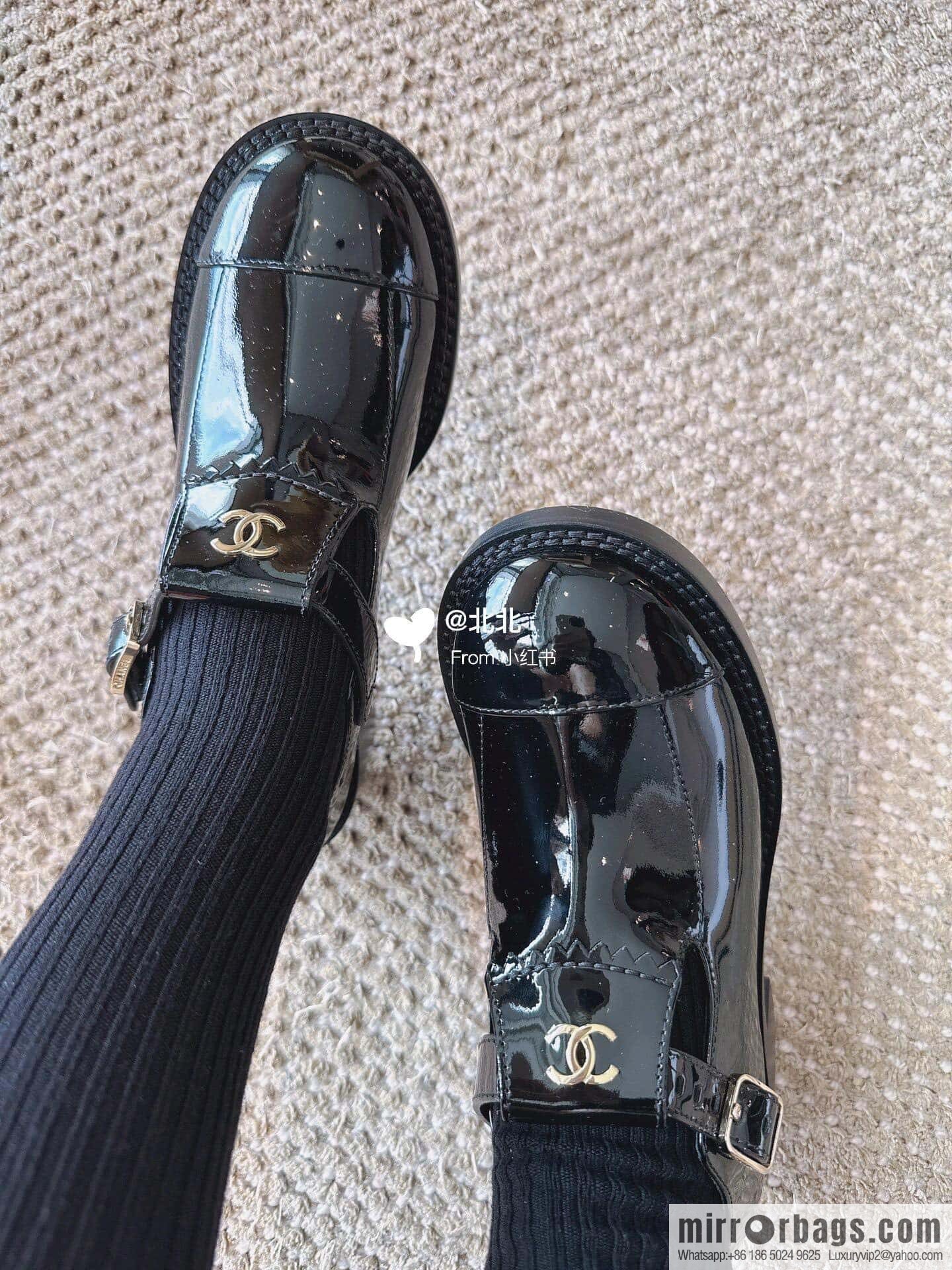 CHANEL Xiaoxiang patent leather glossy Mary Jane platform loafers