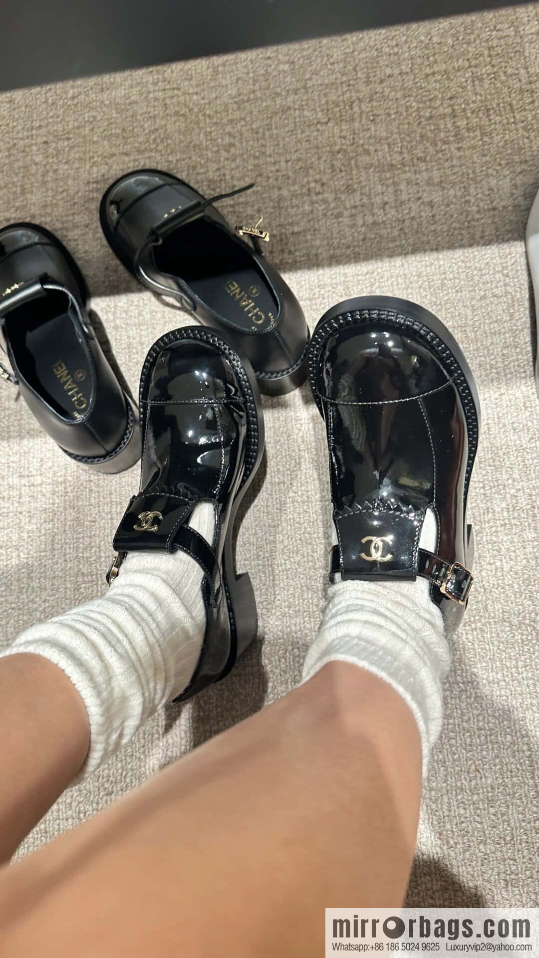 CHANEL Xiaoxiang patent leather glossy Mary Jane platform loafers