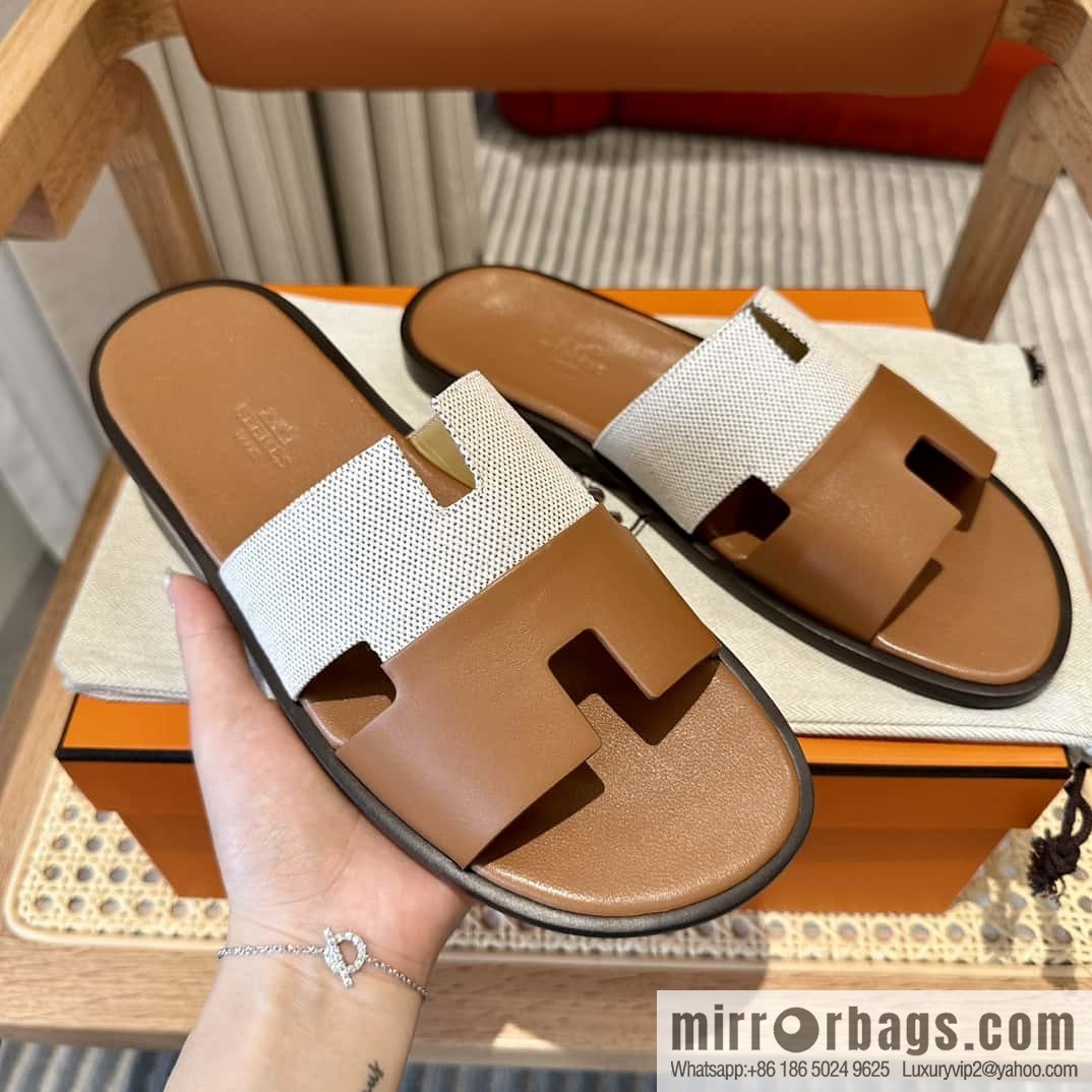 Hermès Men's Slippers