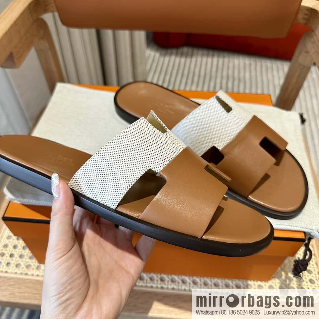 Hermès Men's Slippers