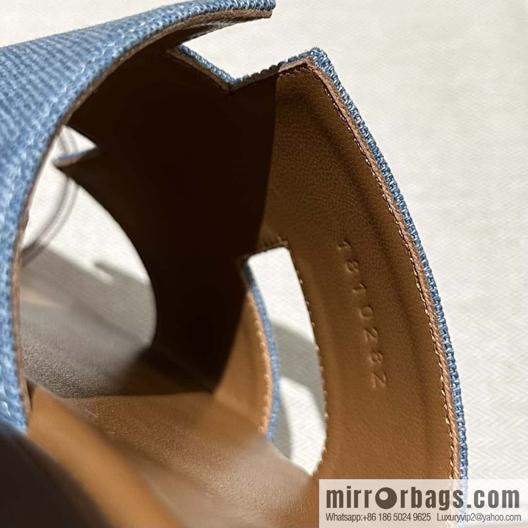 Hermès Men's Slippers