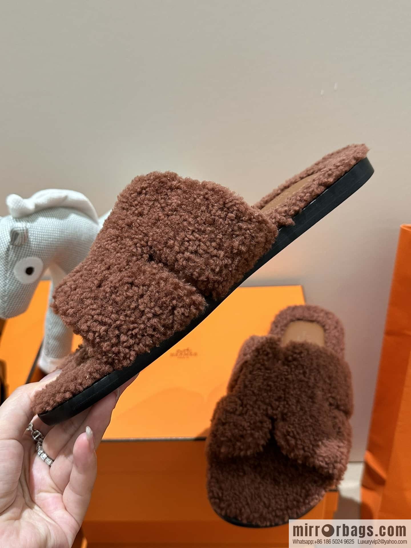 Hermès imported lamb wool lzmir series men's sandals