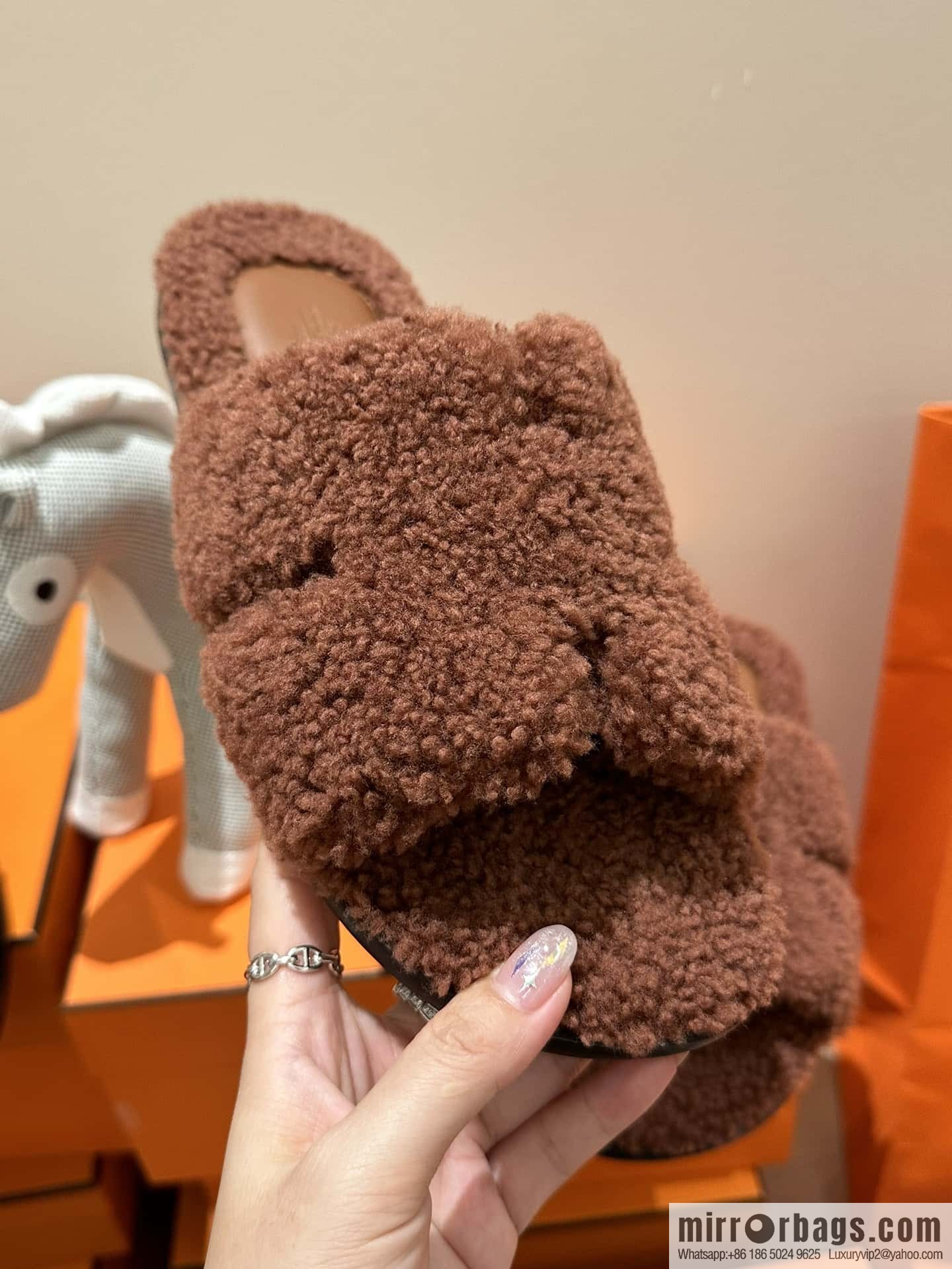 Hermès imported lamb wool lzmir series men's sandals