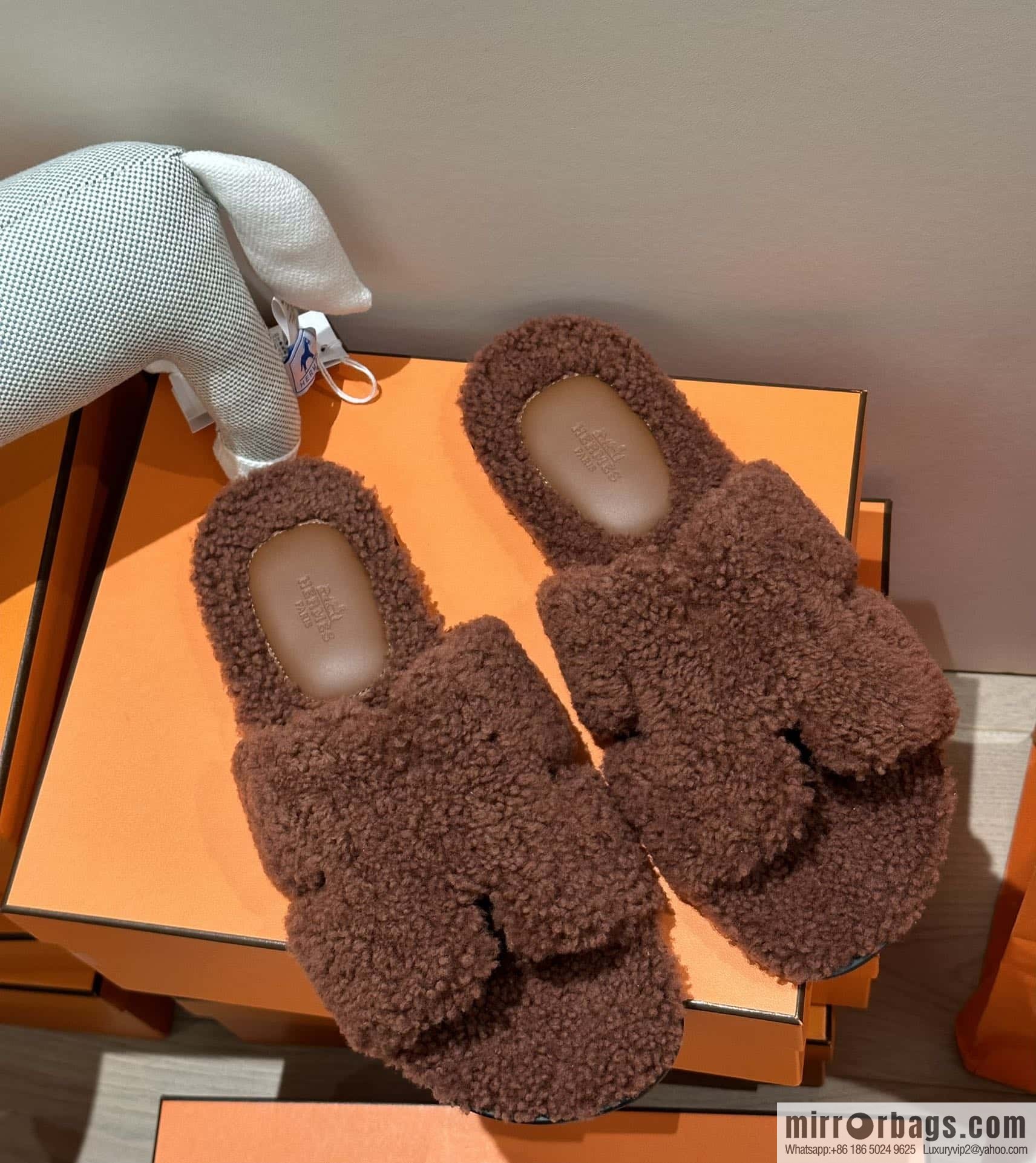 Hermès imported lamb wool lzmir series men's sandals