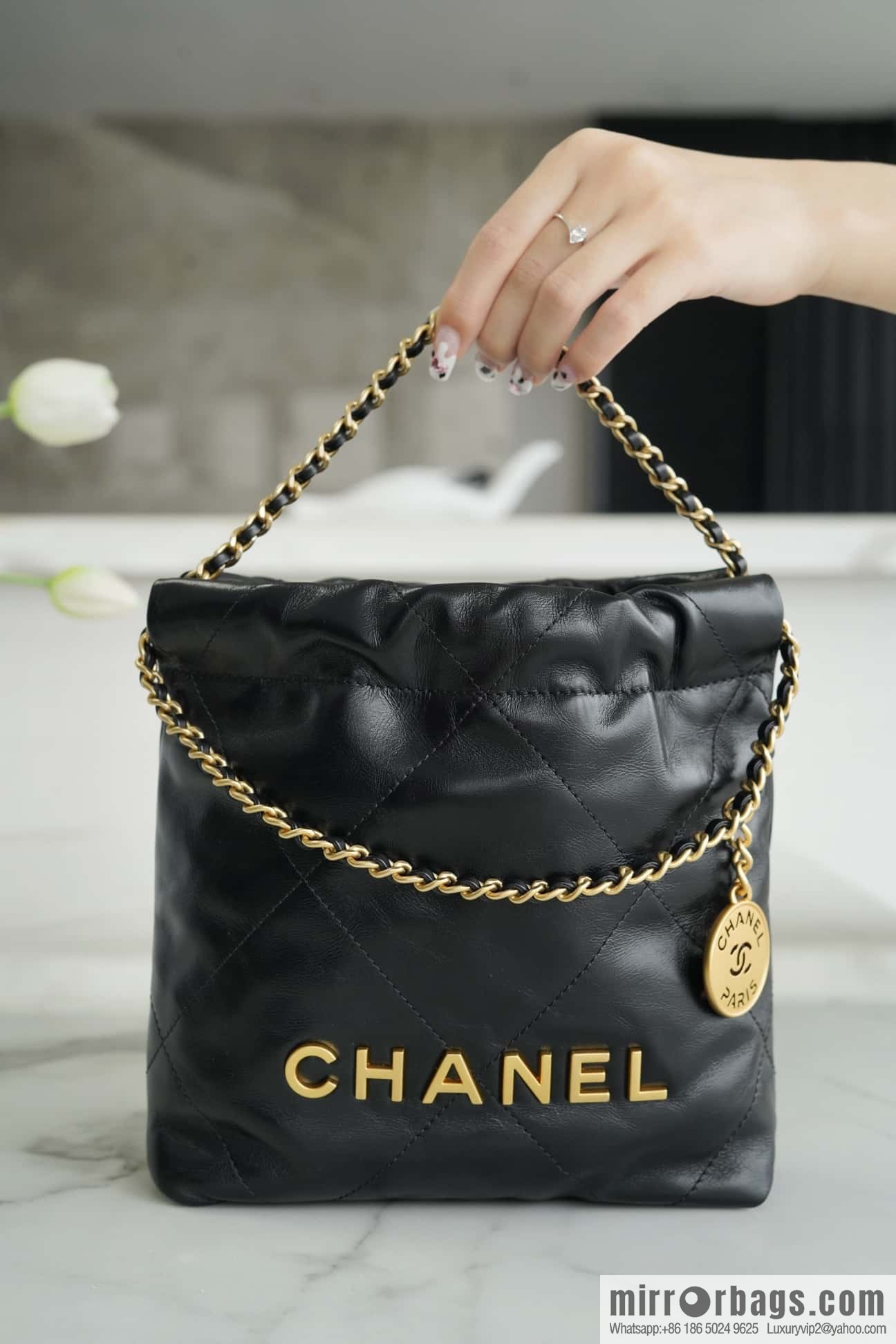 CHANEL 23s spring and summer new 22Mini bag original leather AS3980 black/gold buckle