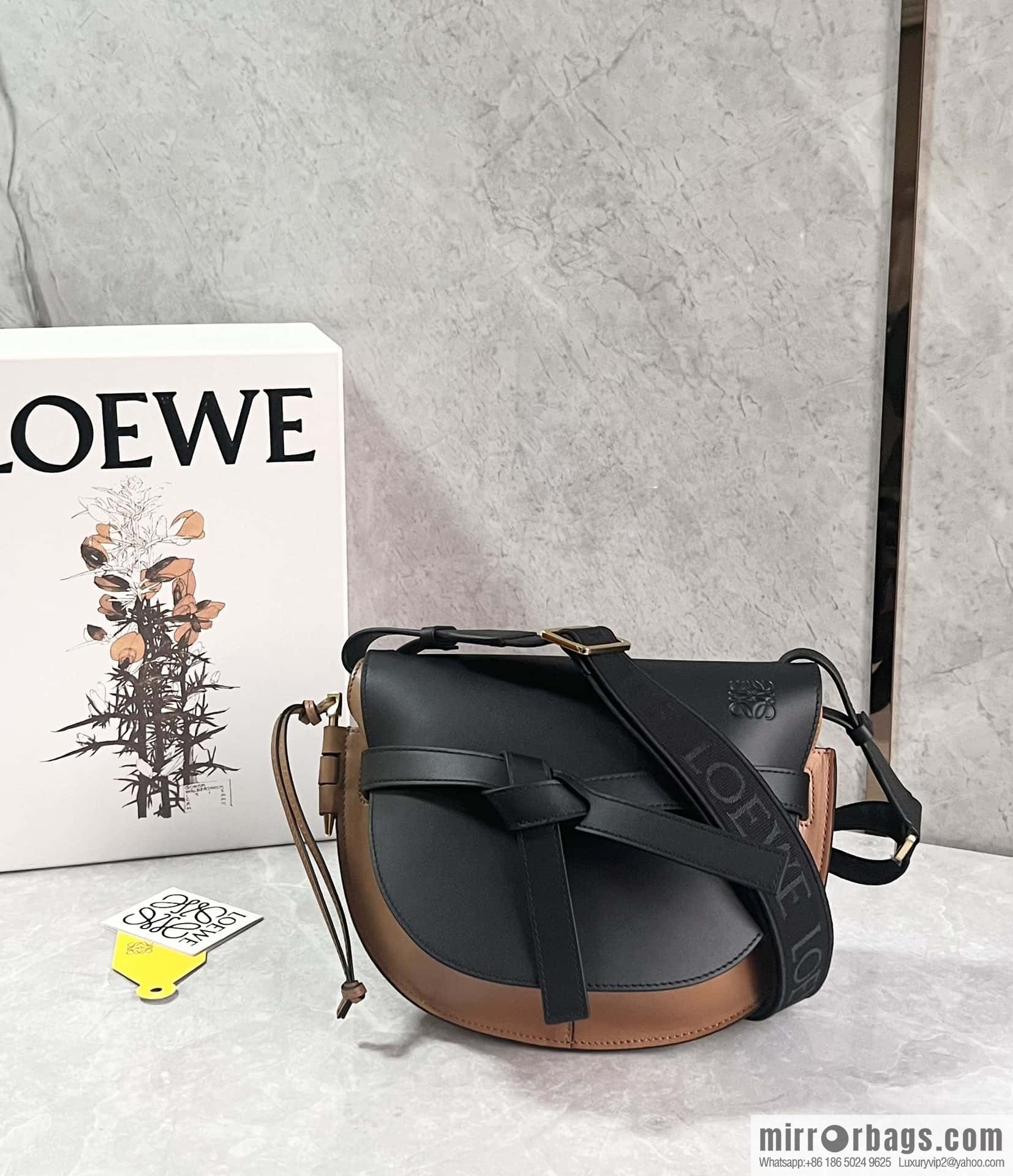 LOEWE upgraded version letter wide shoulder strap saddle bag GateDual handbag 0671 warm sand black