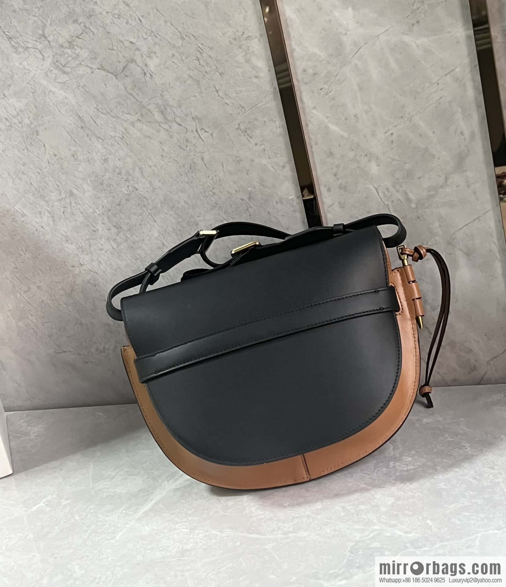 LOEWE upgraded version letter wide shoulder strap saddle bag GateDual handbag 0671 warm sand black