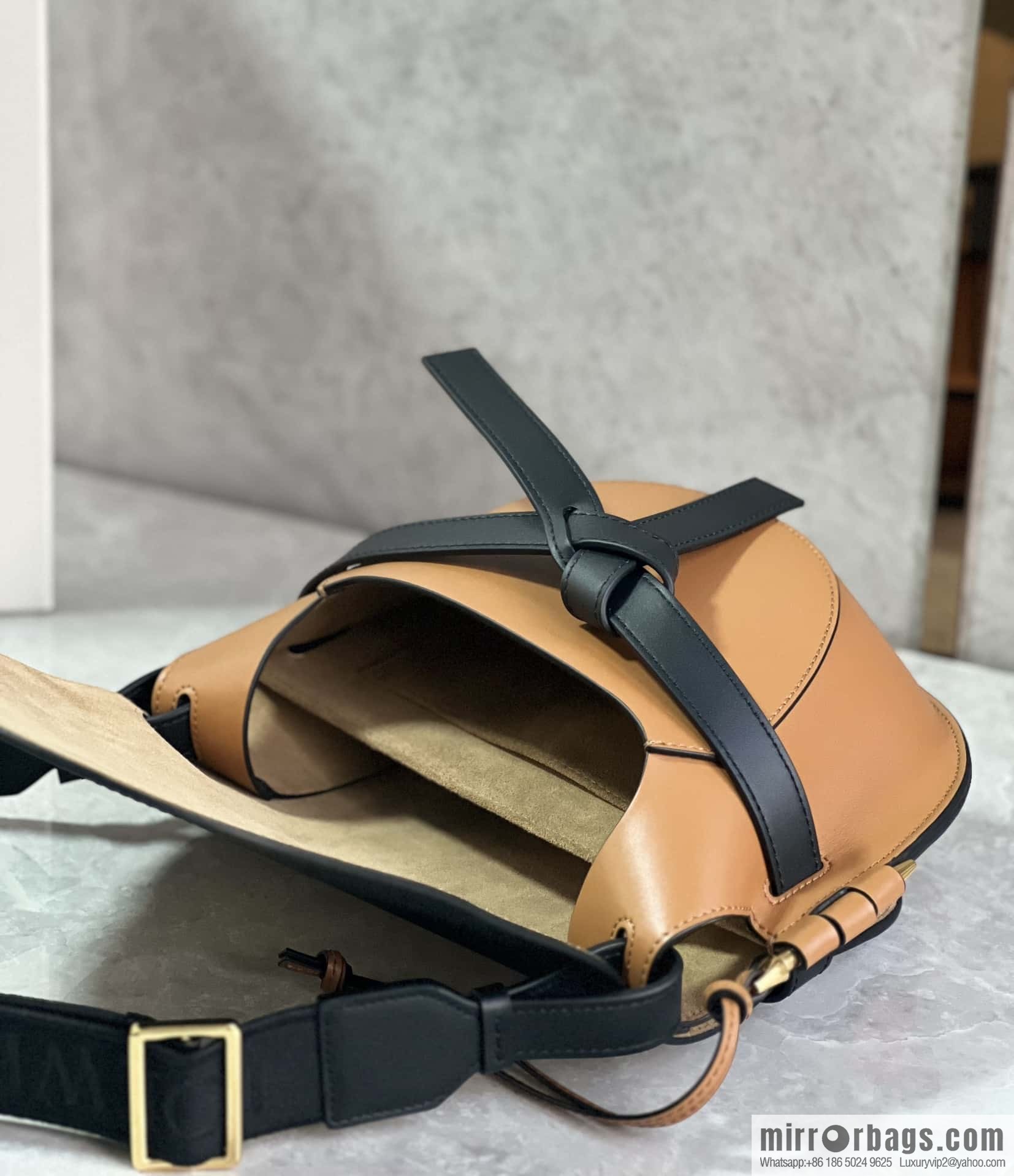 LOEWE upgraded version letter wide shoulder strap saddle bag GateDual handbag 0671 warm sand black