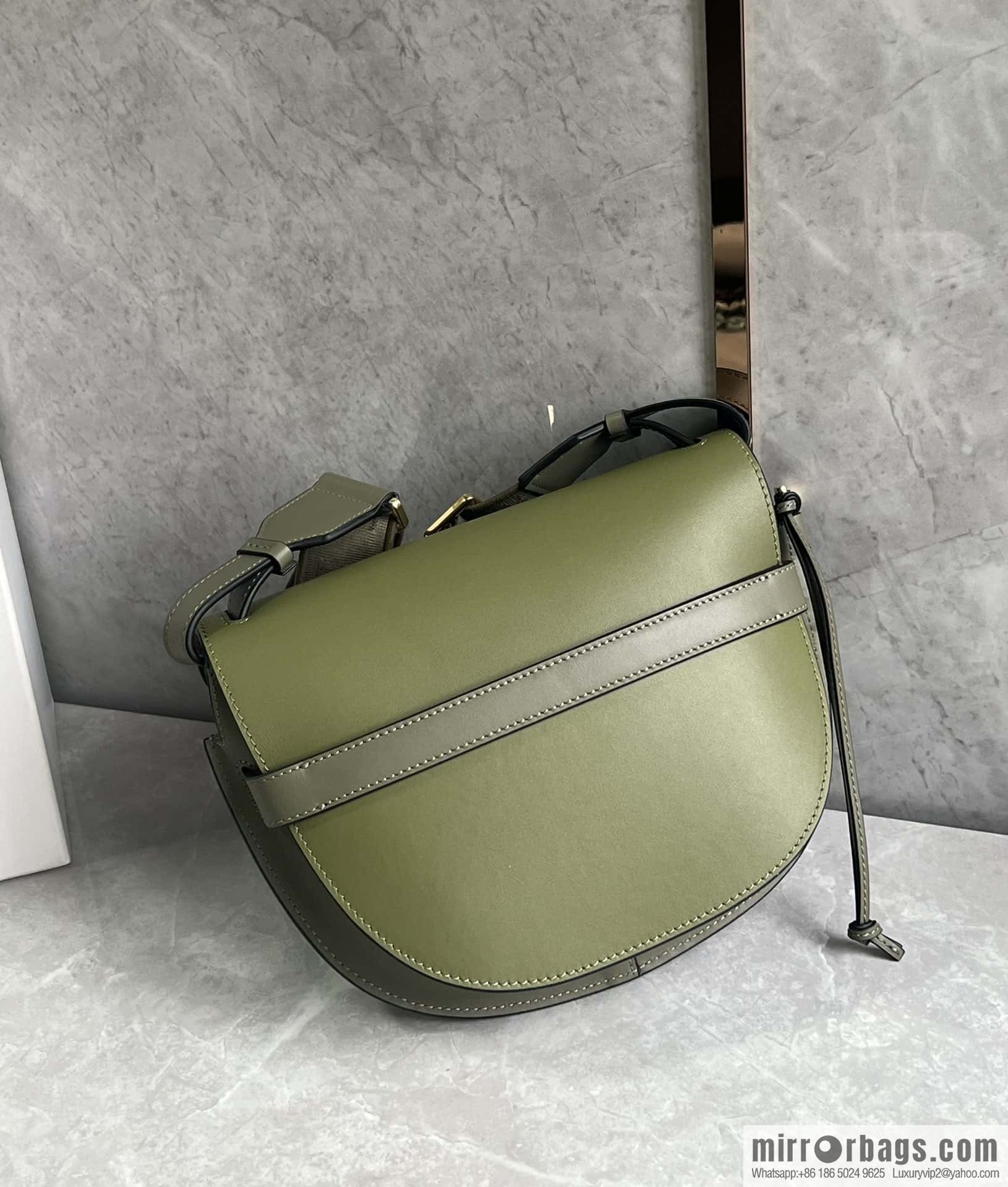 LOEWE upgraded version letter wide shoulder strap saddle bag GateDual handbag 0671 green spell