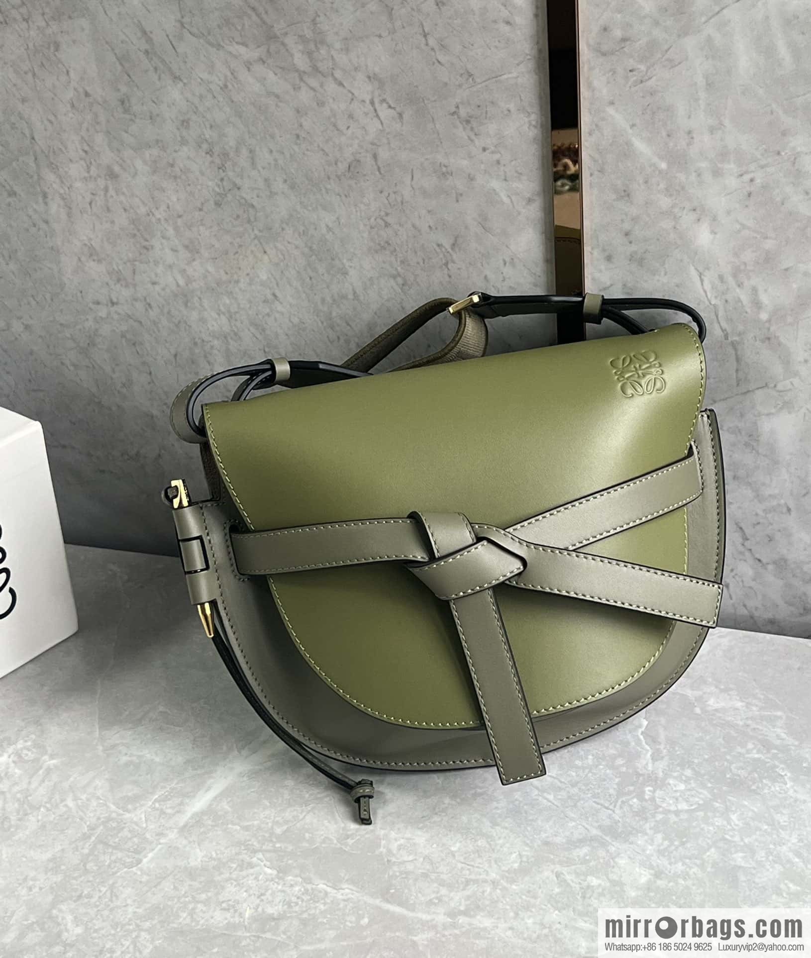 LOEWE upgraded version letter wide shoulder strap saddle bag GateDual handbag 0671 green spell
