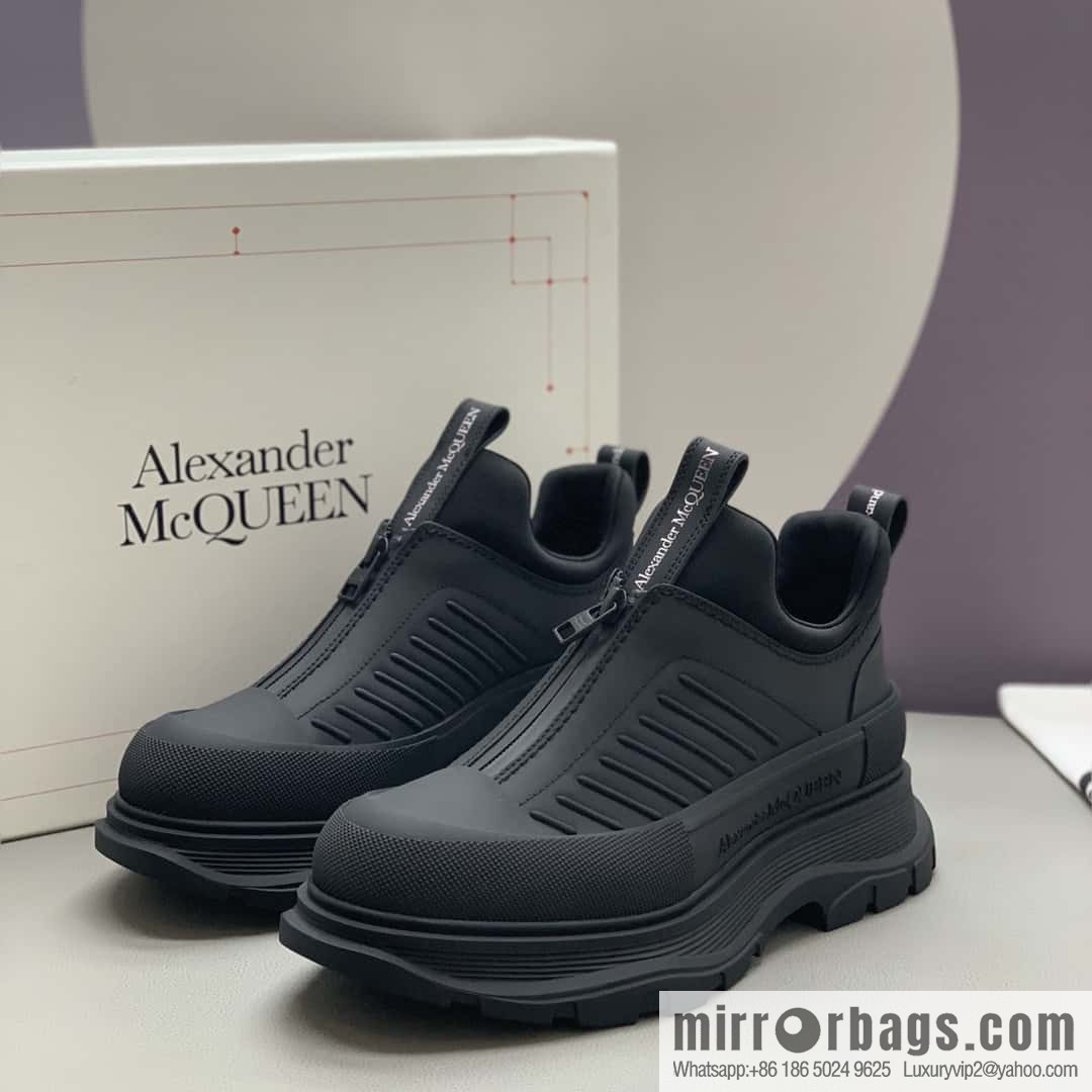 Alexander McQueen/Alexander McQueen, couple's platform mecha boots
