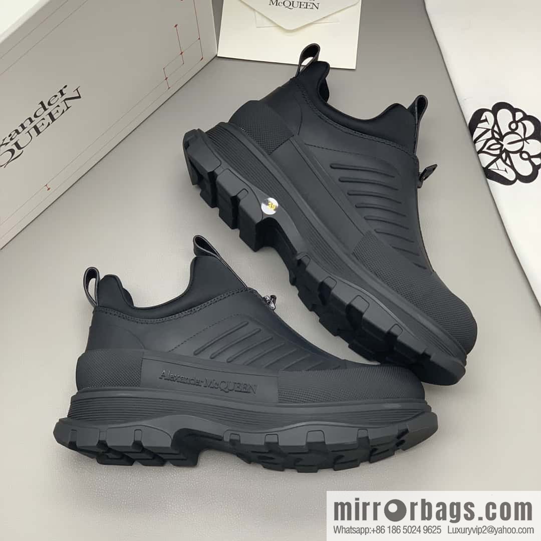 Alexander McQueen/Alexander McQueen, couple's platform mecha boots
