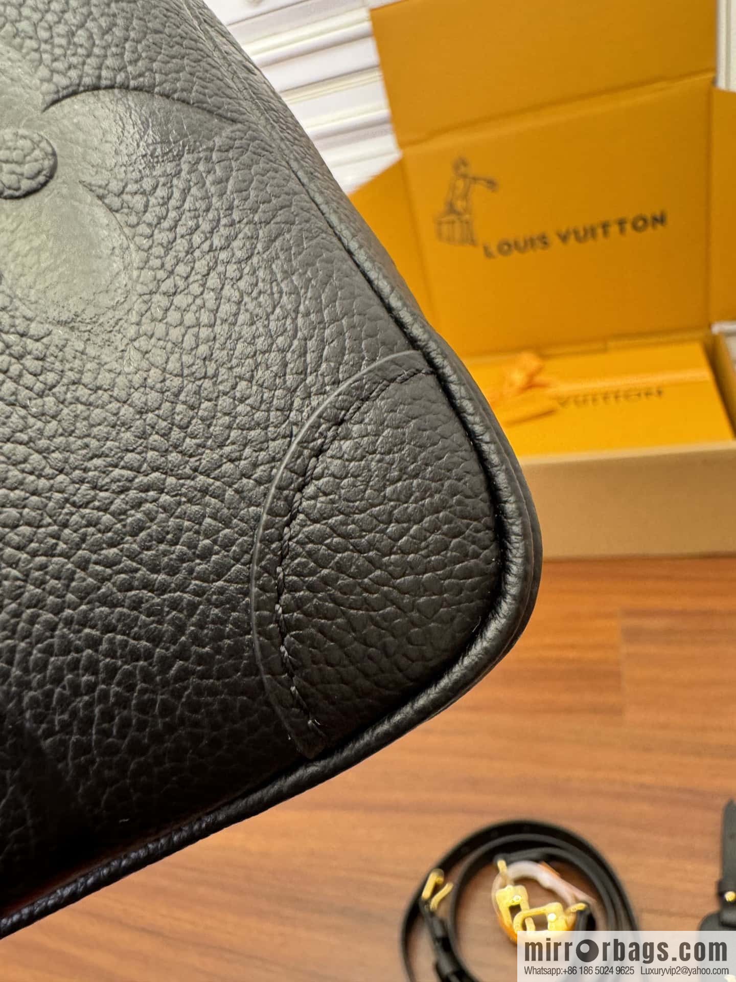 LV M46487 Trianon MM
