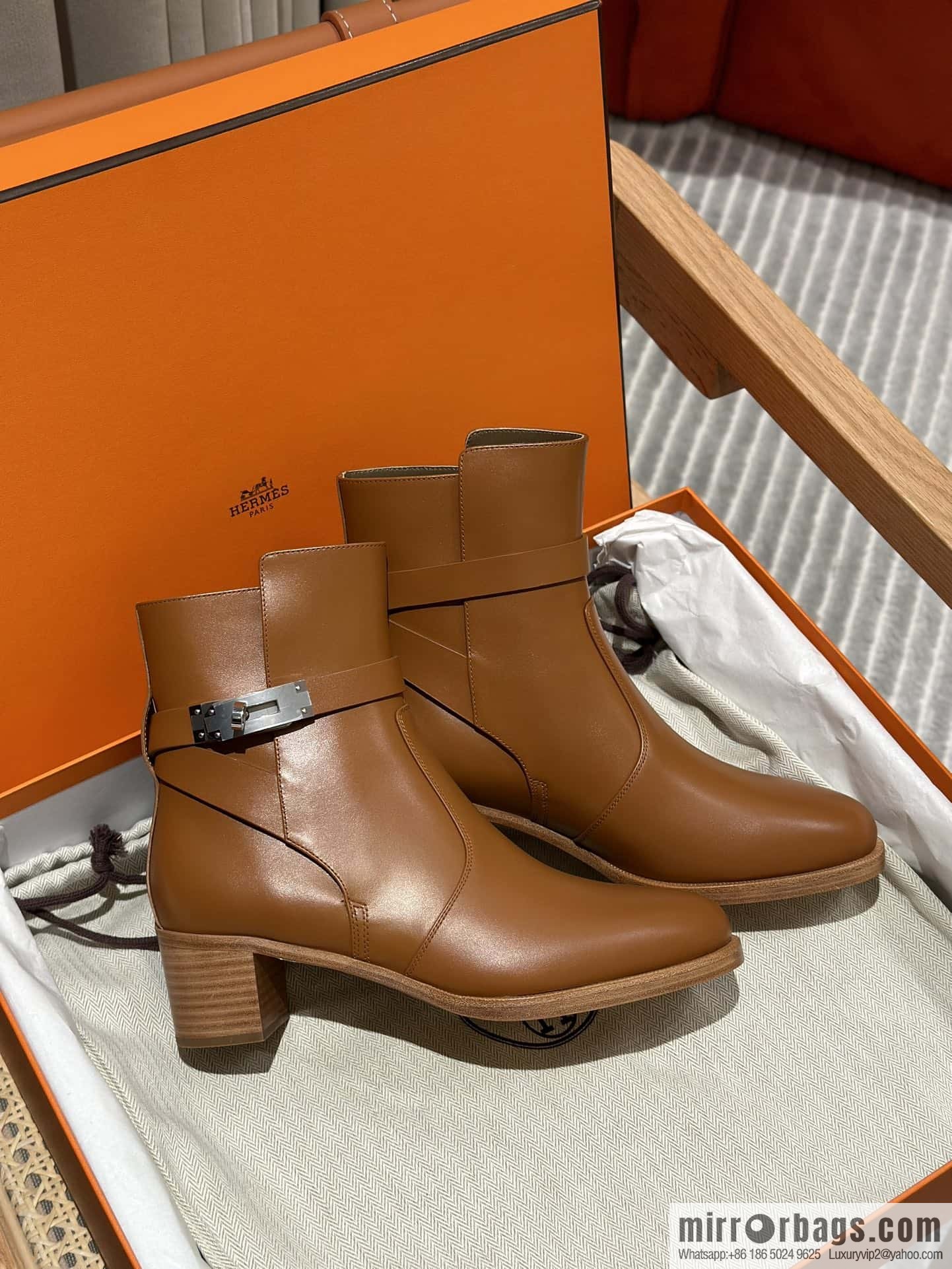 Hermès new autumn and winter kelly buckle high-heeled boots