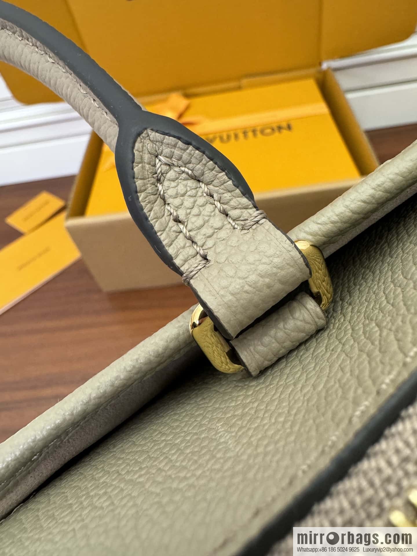 LV M46504 Trianon MM
