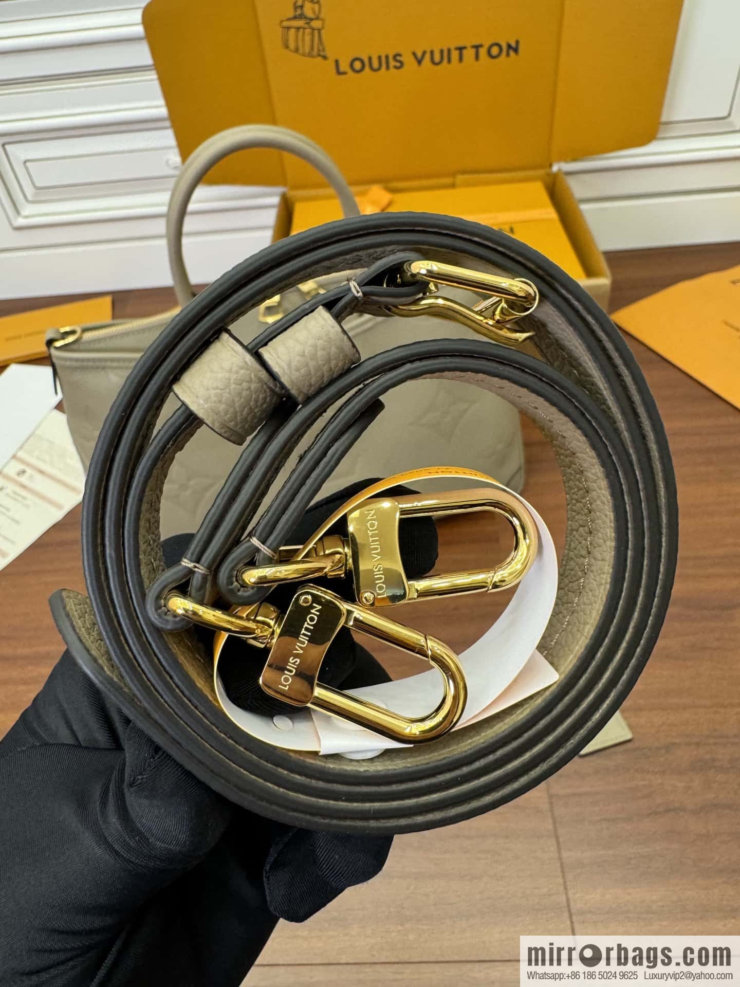 LV M46504 Trianon MM