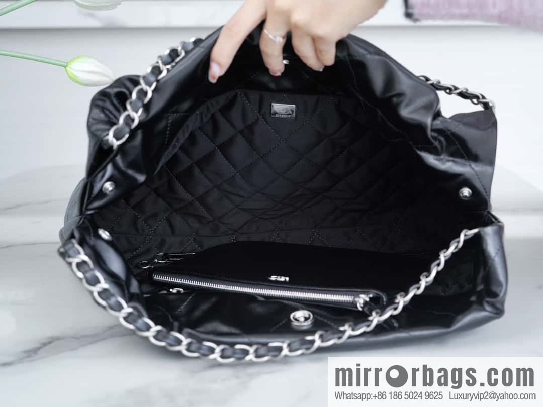 CHANEL 24C horizontal 22 handbag AS4486 black silver buckle