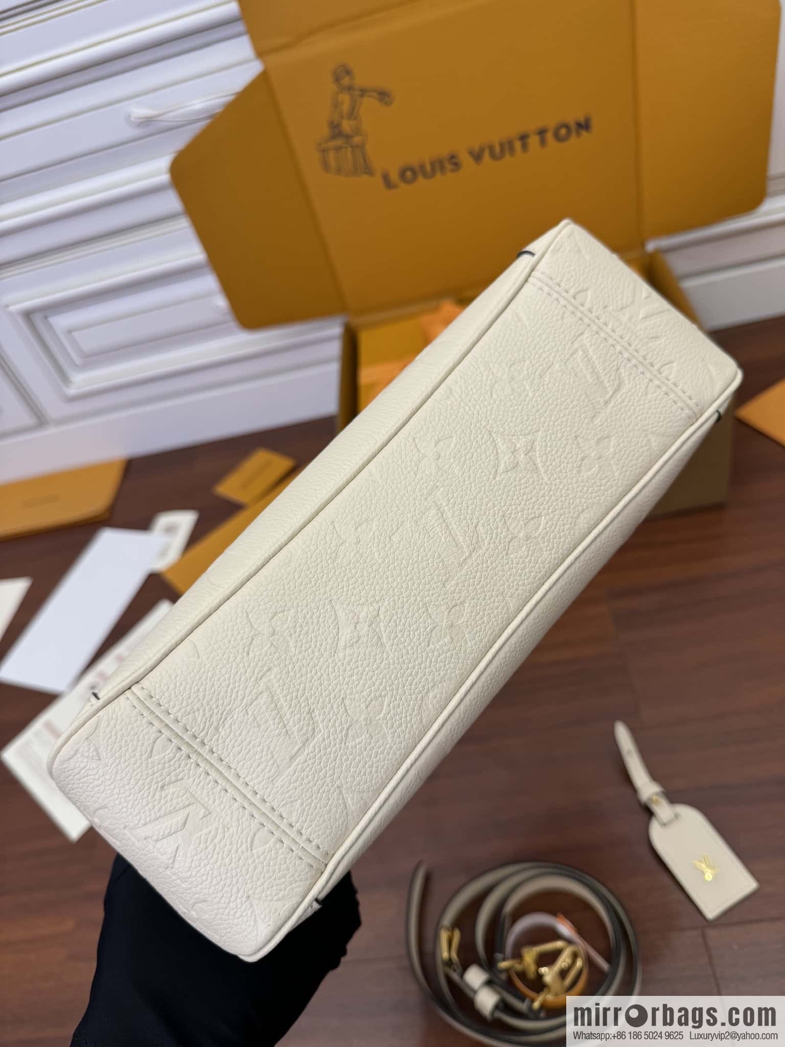 LV M46503 Trianon PM
