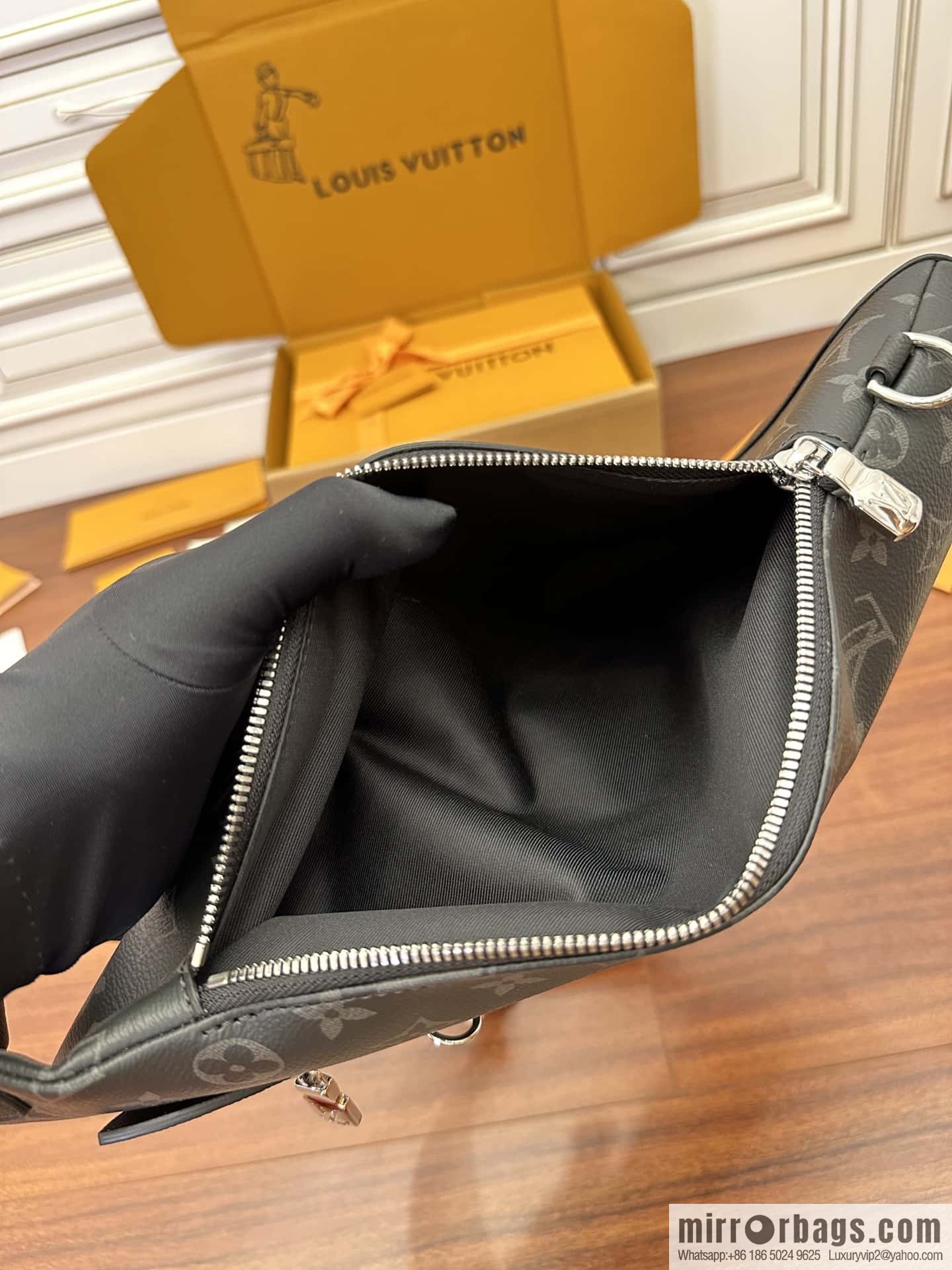 LV M30936 Duo Slingbag