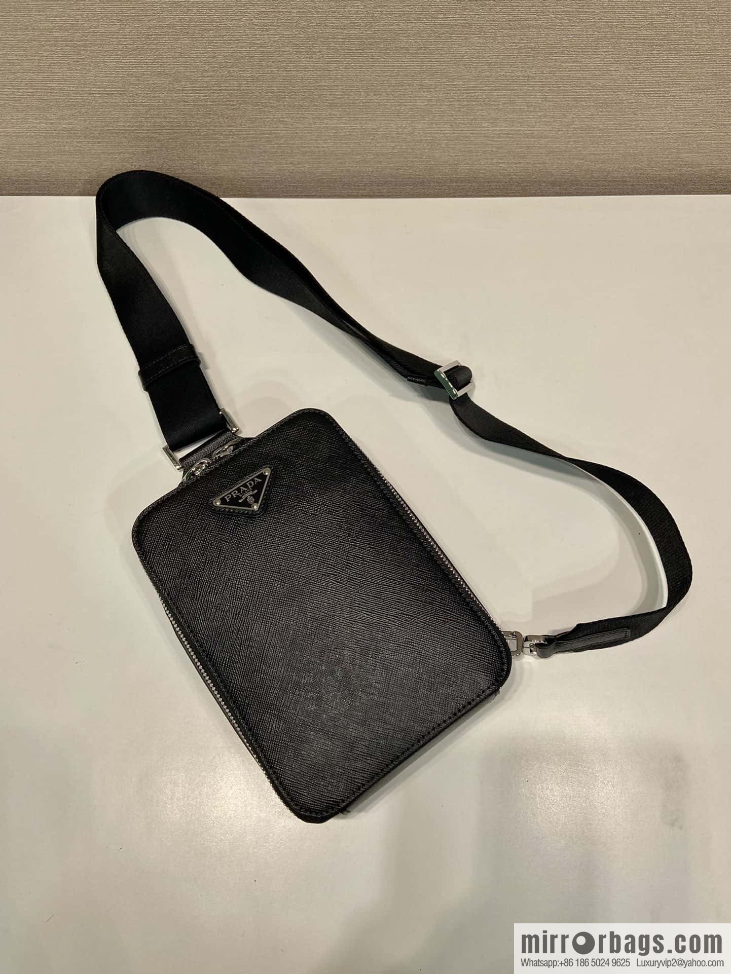 PRADA new breast bag 🎉 2VZ106 breast bag