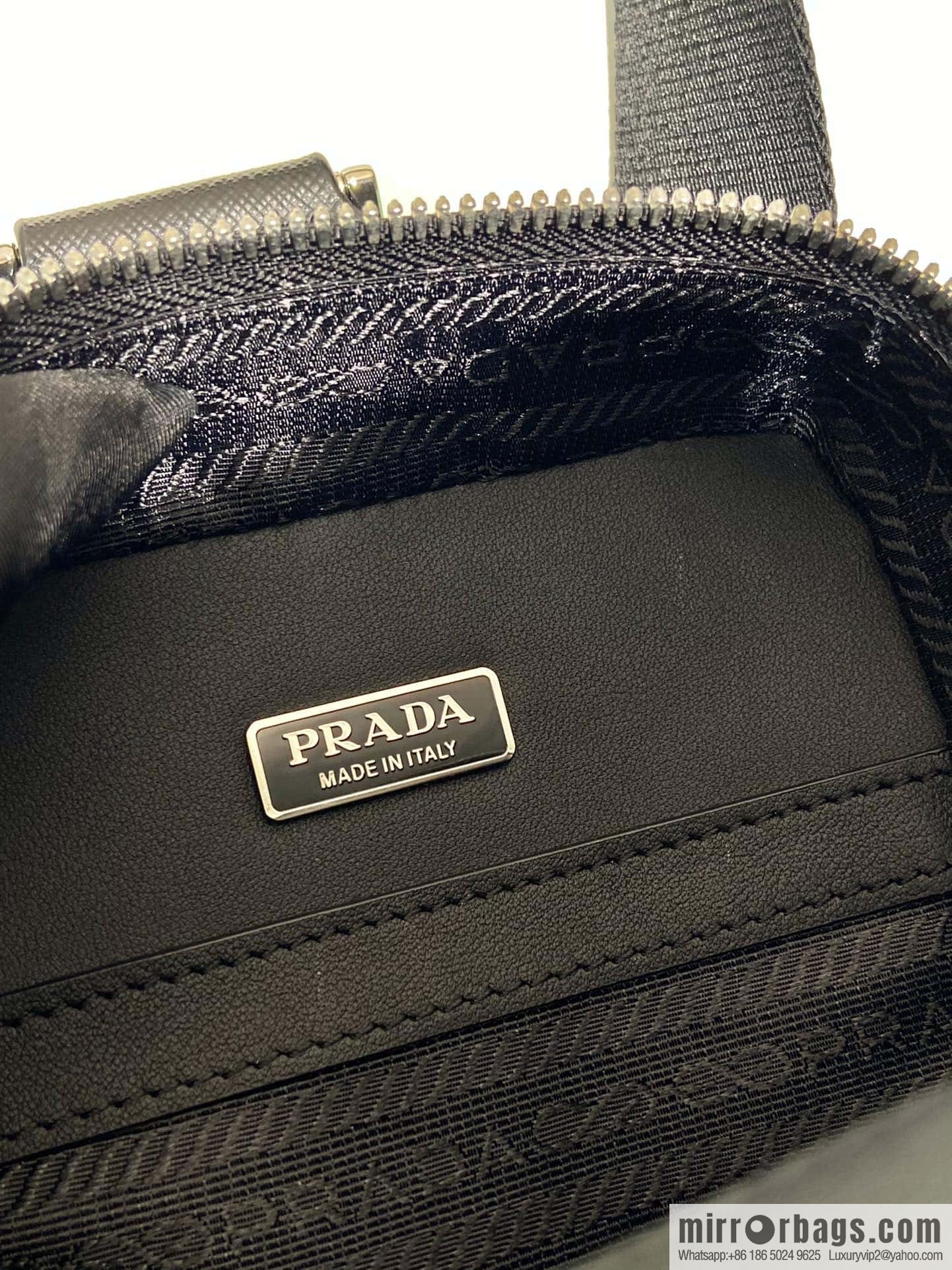 PRADA new breast bag 🎉 2VZ106 breast bag