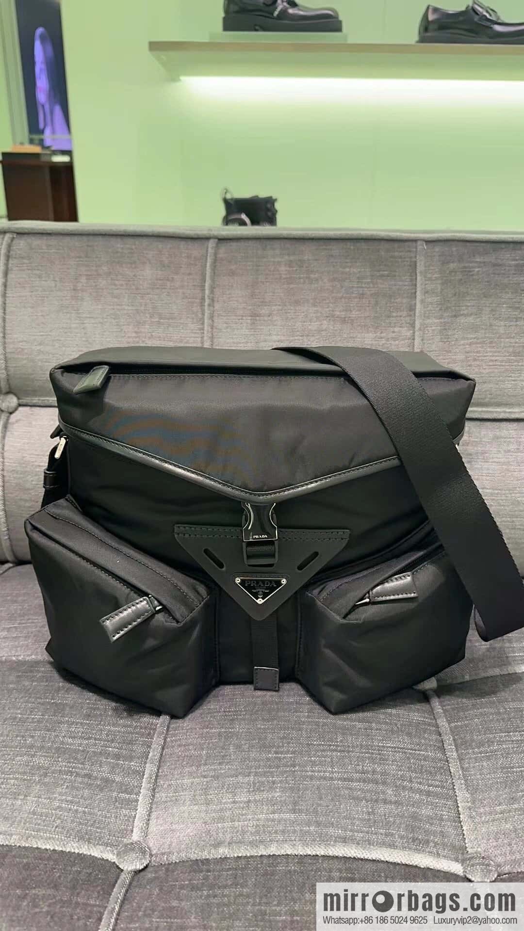 PRADA new men's bag ๐ 2VD062 oblique span bag