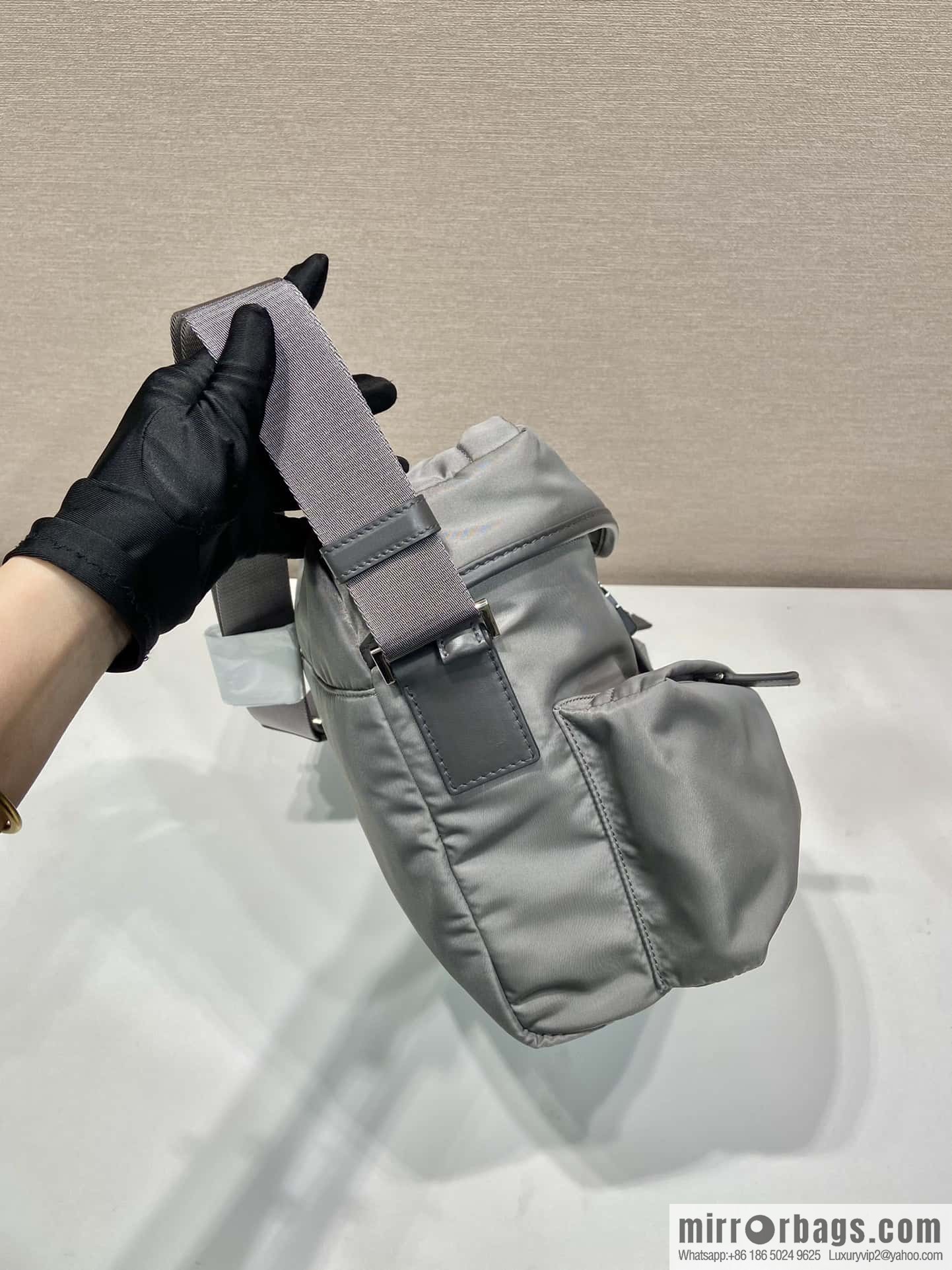 PRADA new men's bag ๐ 2VD062 oblique span bag