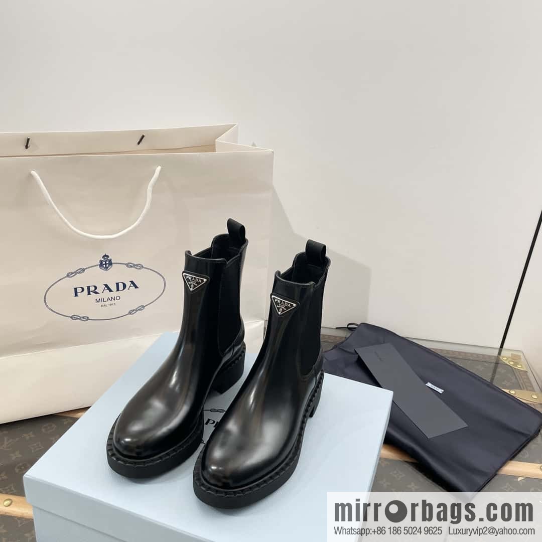 PRADA Triangle Chelsea, pipe boots