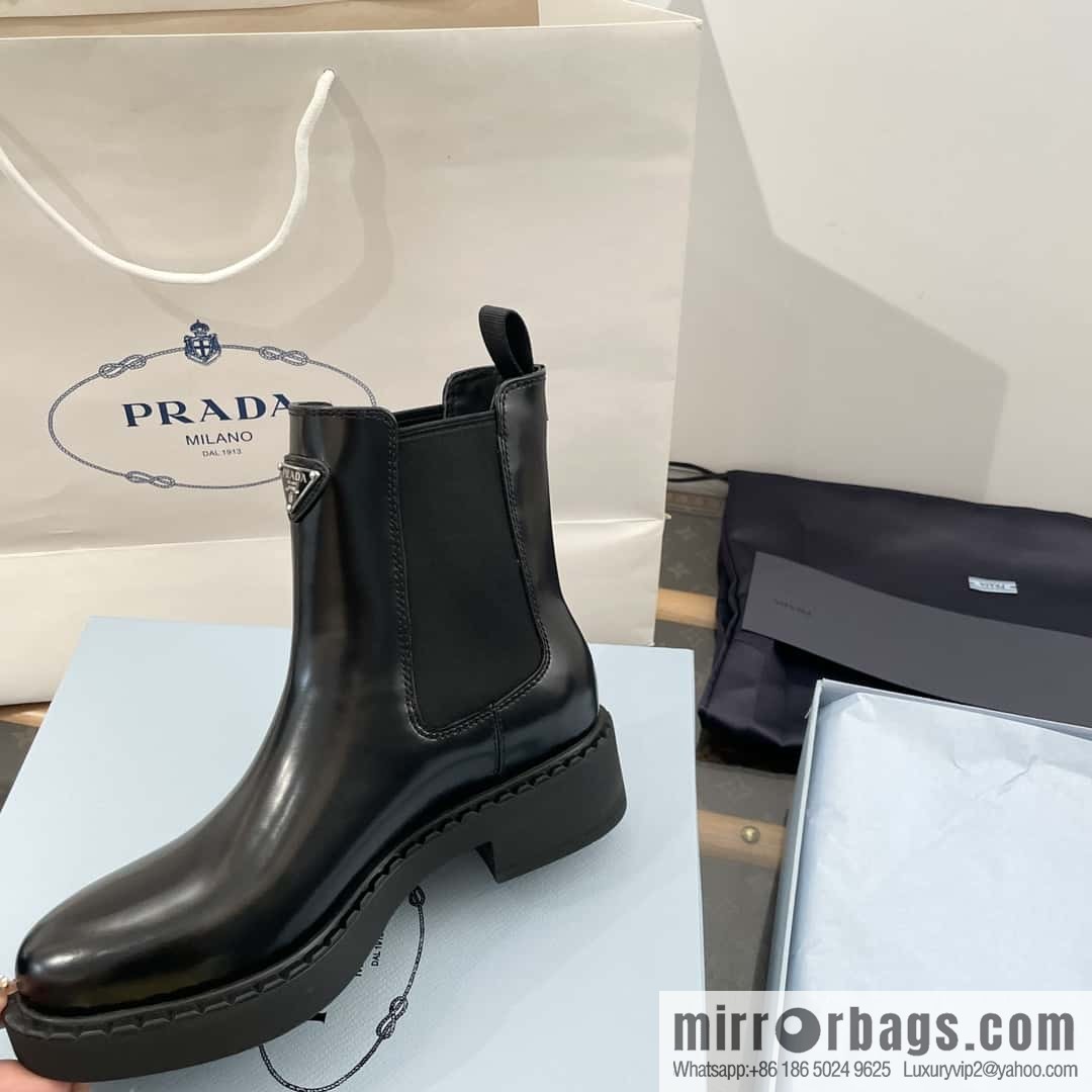 PRADA Triangle Chelsea, pipe boots