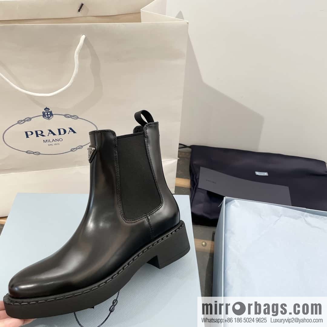PRADA Triangle Chelsea, pipe boots