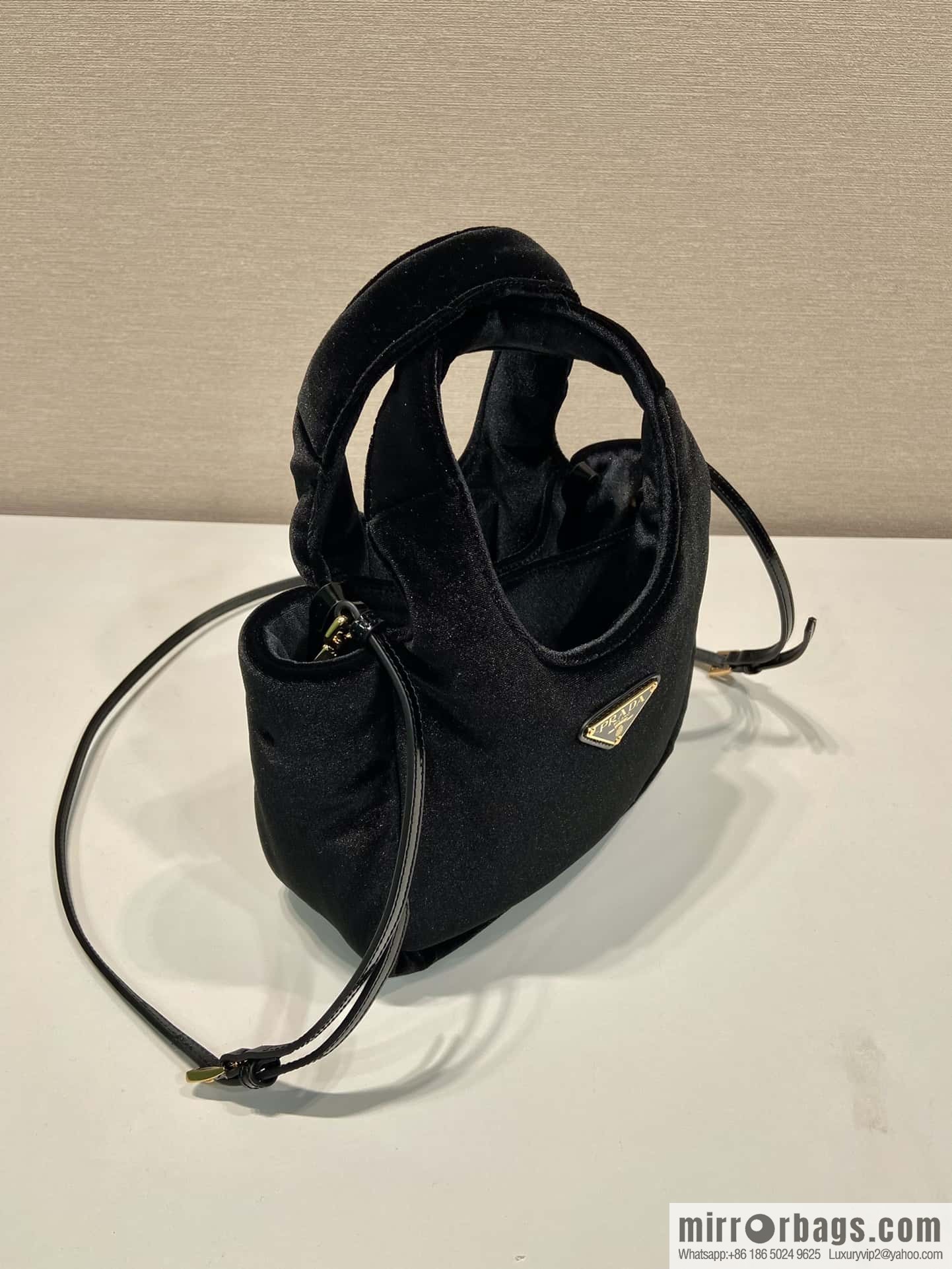 PRADA Velvet bucket bag ๐ 1BA349