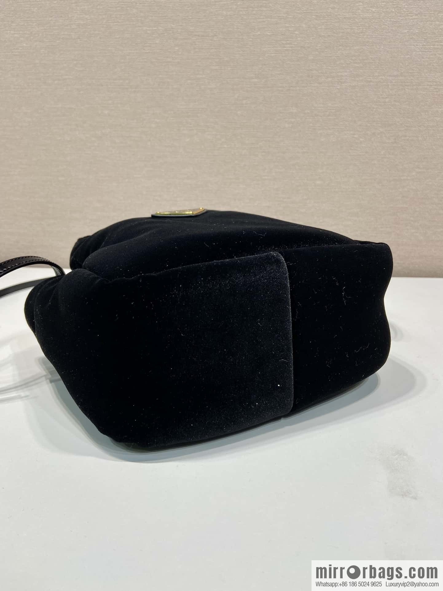 PRADA Velvet bucket bag ๐ 1BA349