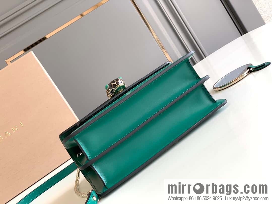 BVLGARI Bulgari Serpenti Forever crossbody bag 289672 Emerald