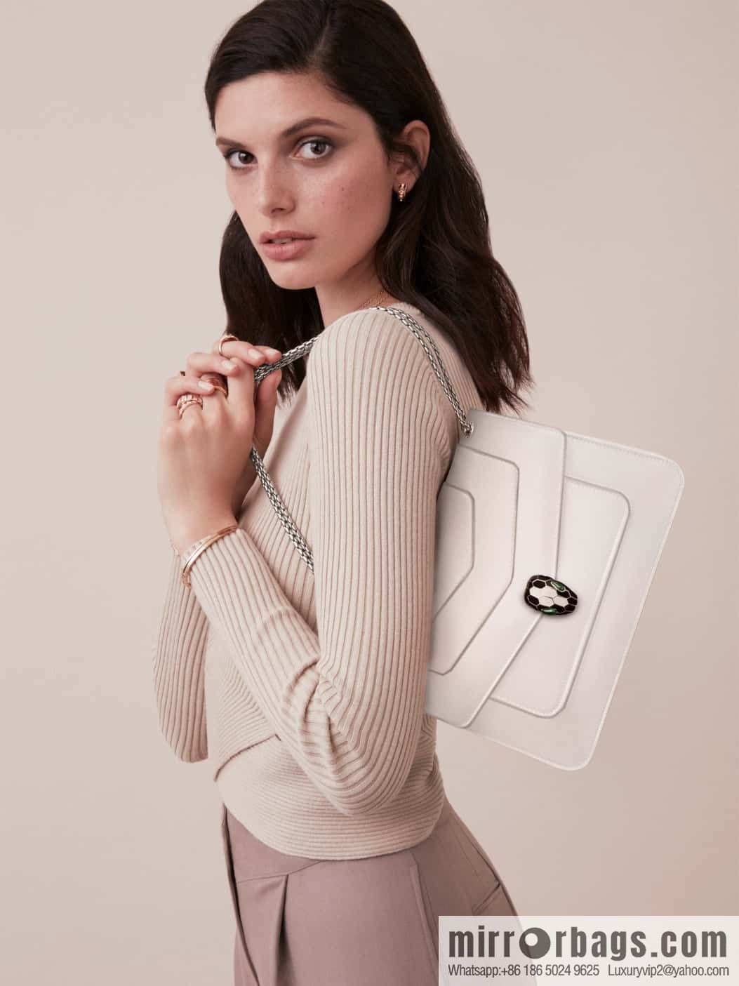 BVLGARI Bulgari crossbody bag 290323 agate white 25CM
