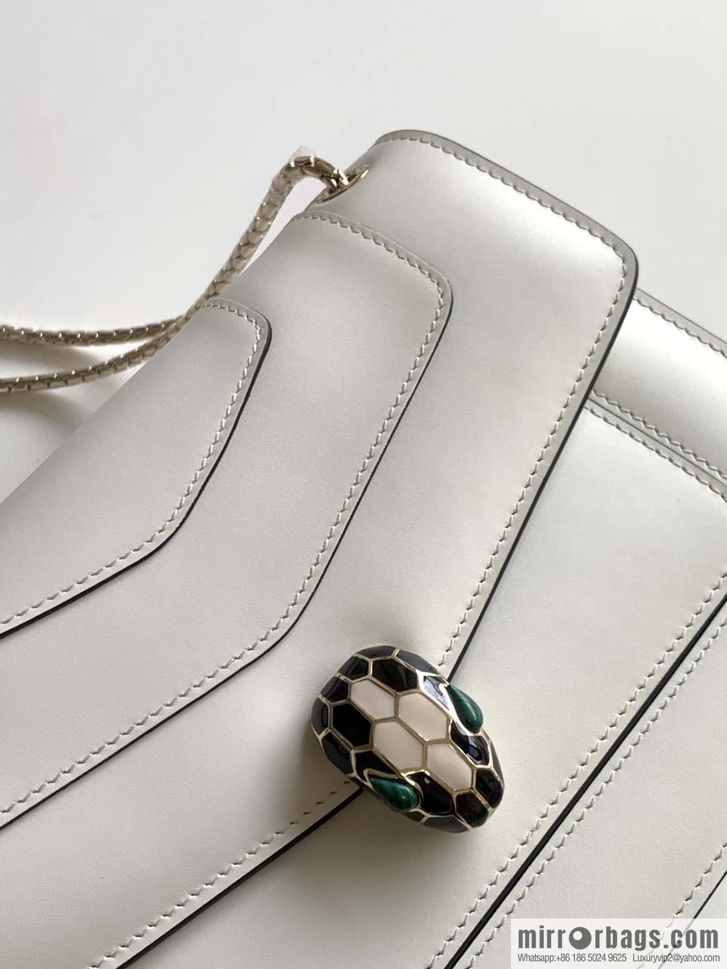 BVLGARI Bulgari crossbody bag 290323 agate white 25CM