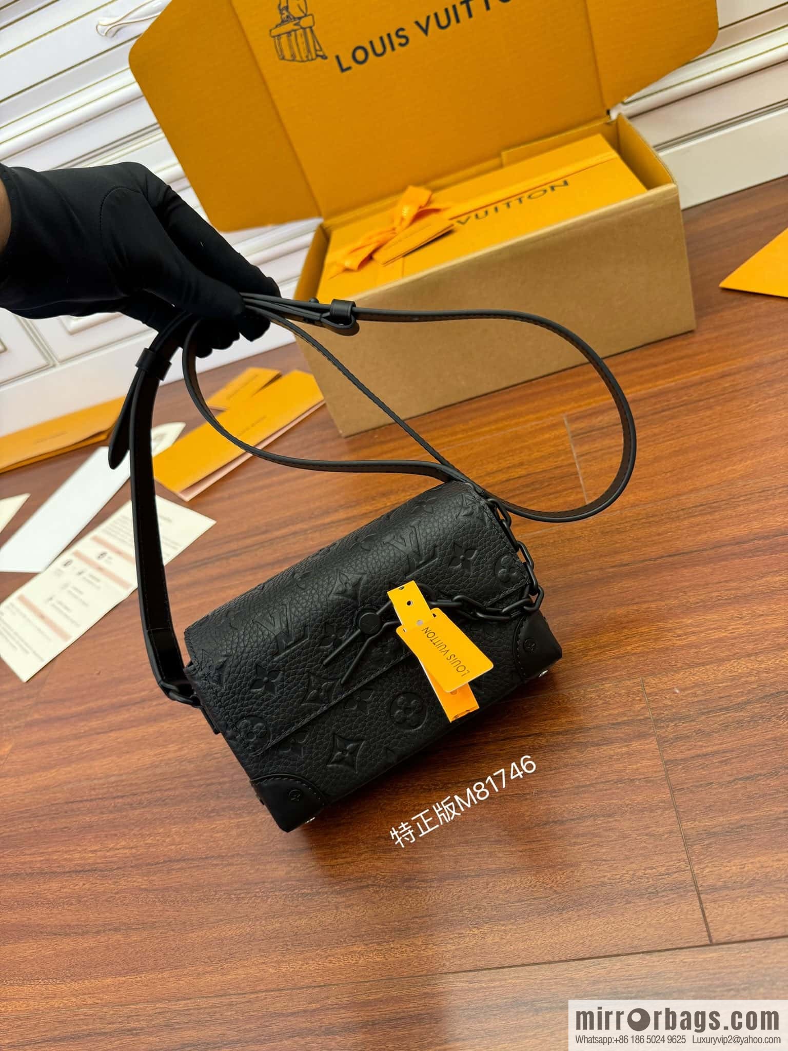 LV M81746 STEAMER mini handbag