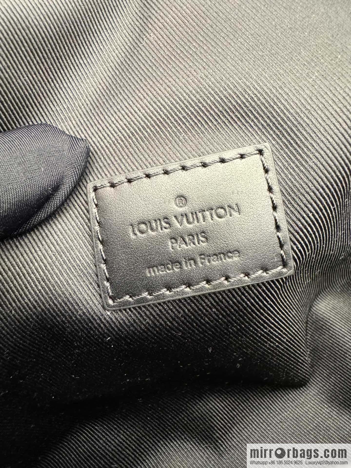 LV M81746 STEAMER mini handbag