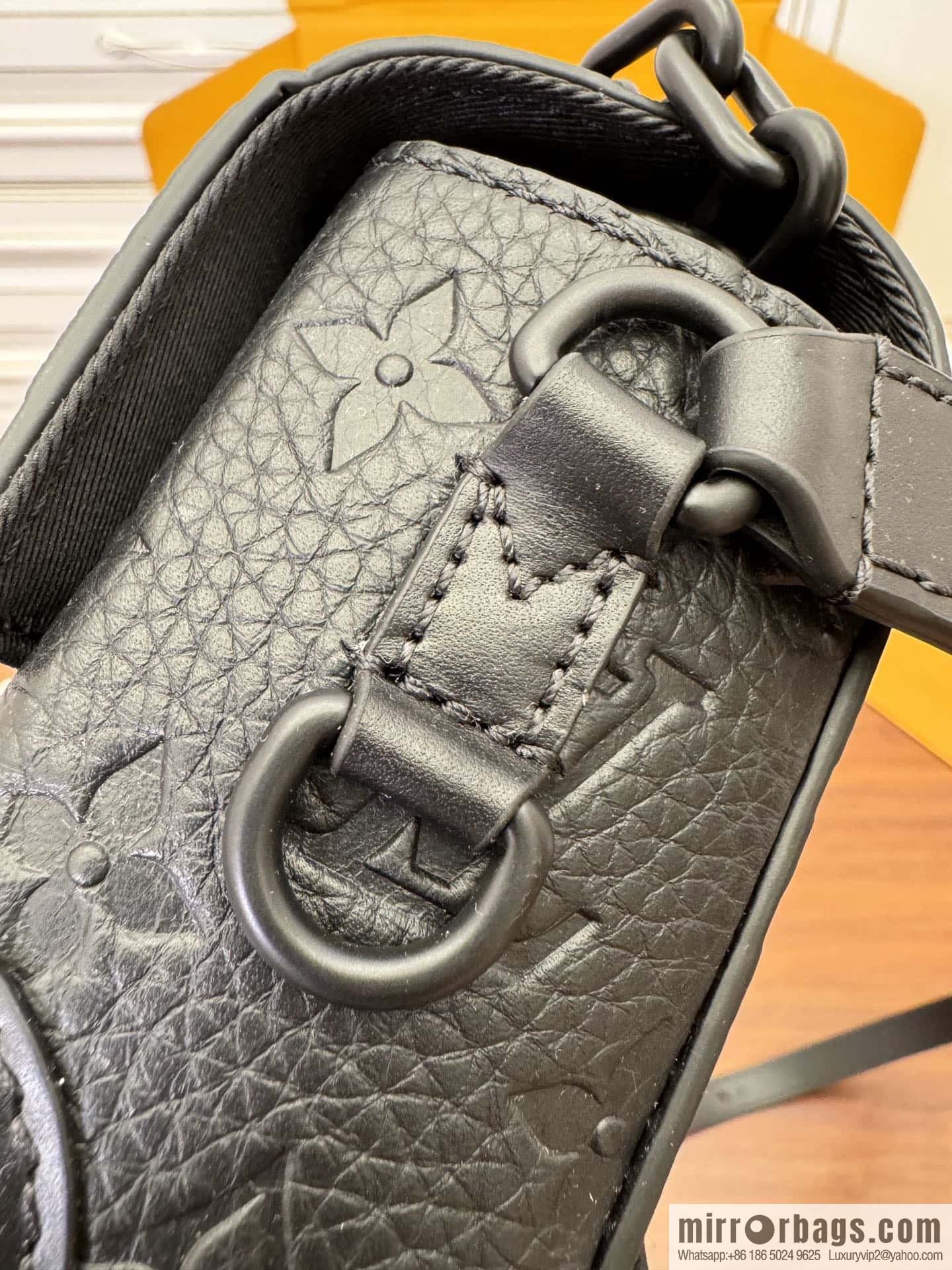 LV M81746 STEAMER mini handbag