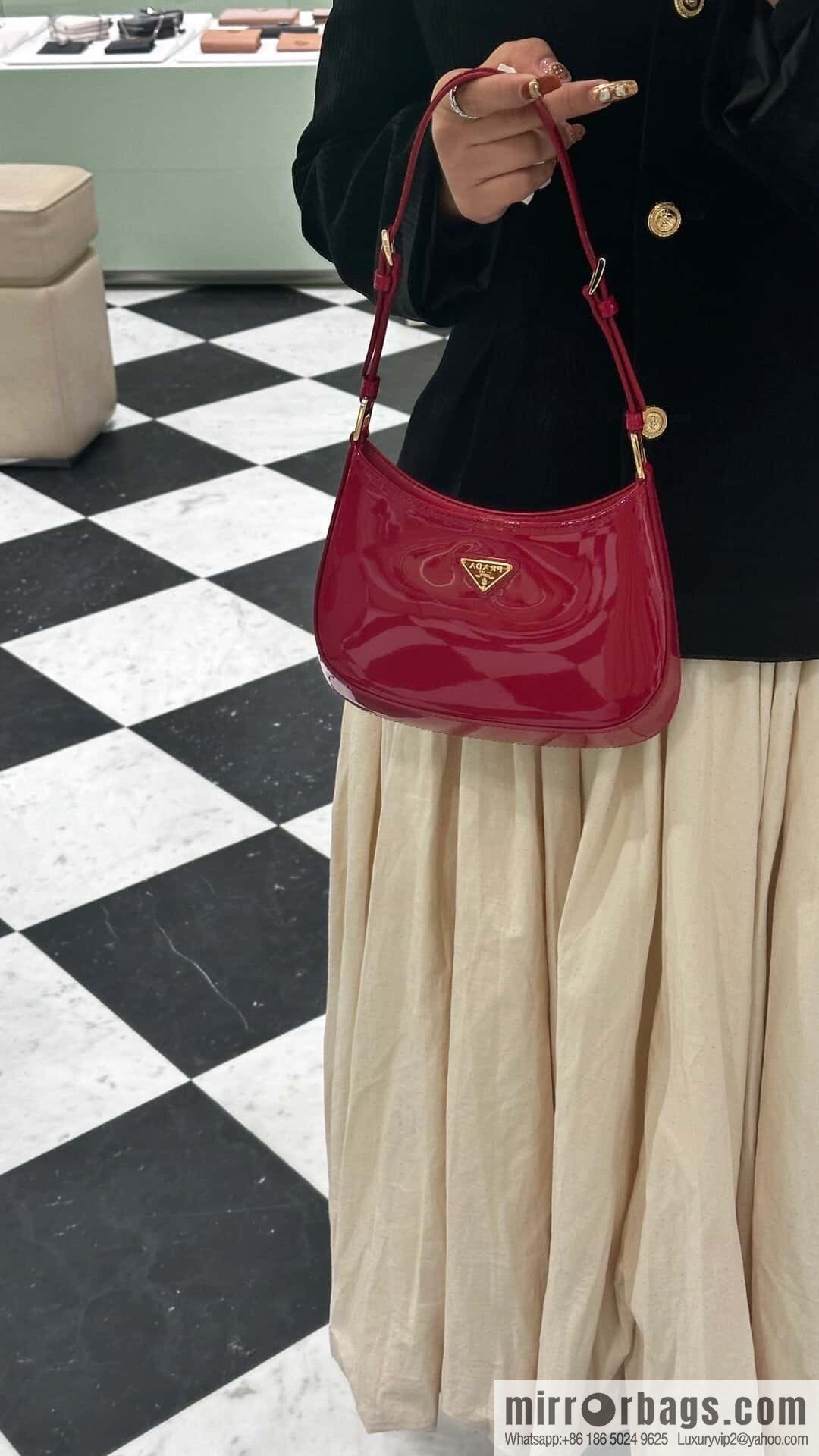 PRADA patent leather armpit bag ๐๐ 1BC169 big red
